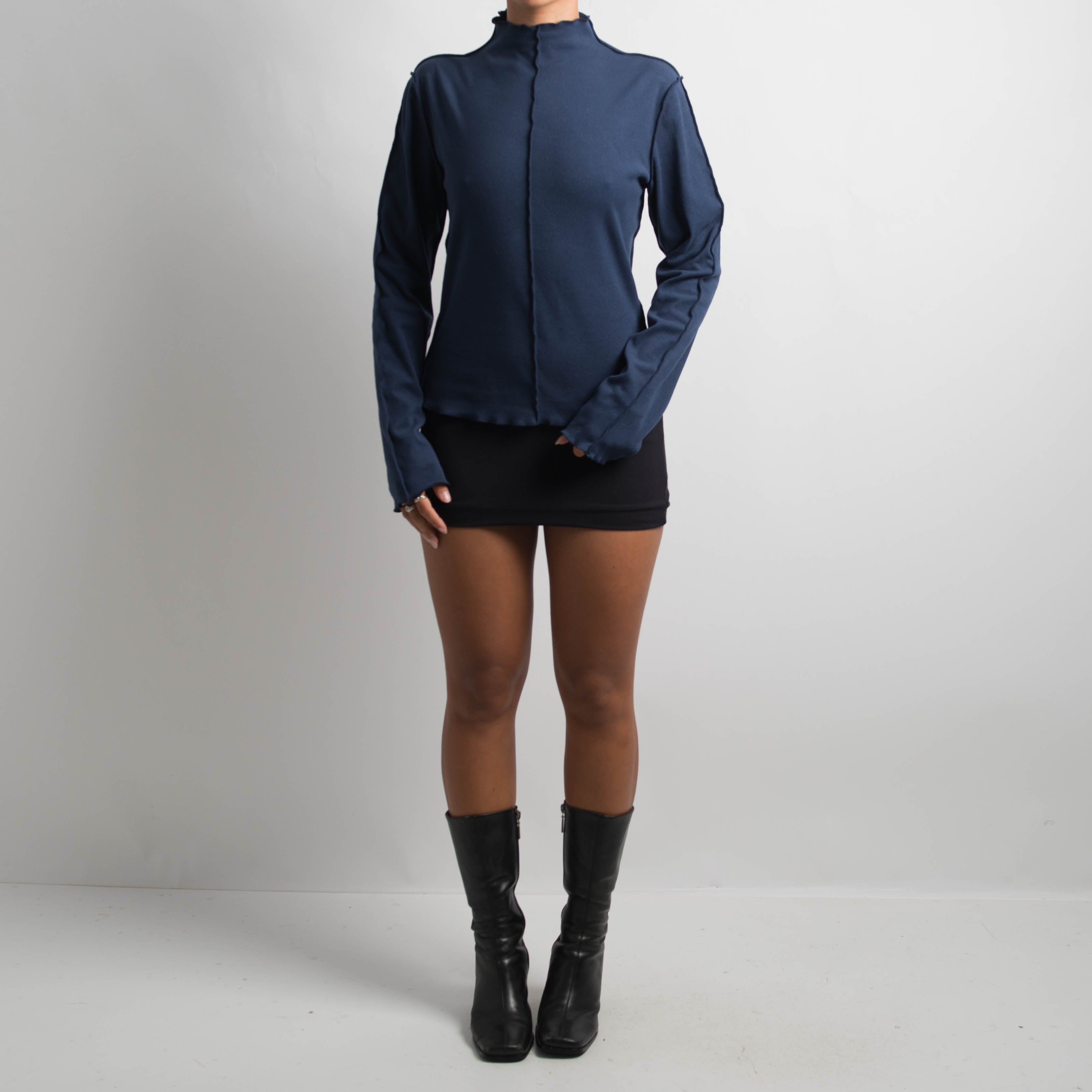 MOCKNECK LONG SLEEVE TOP