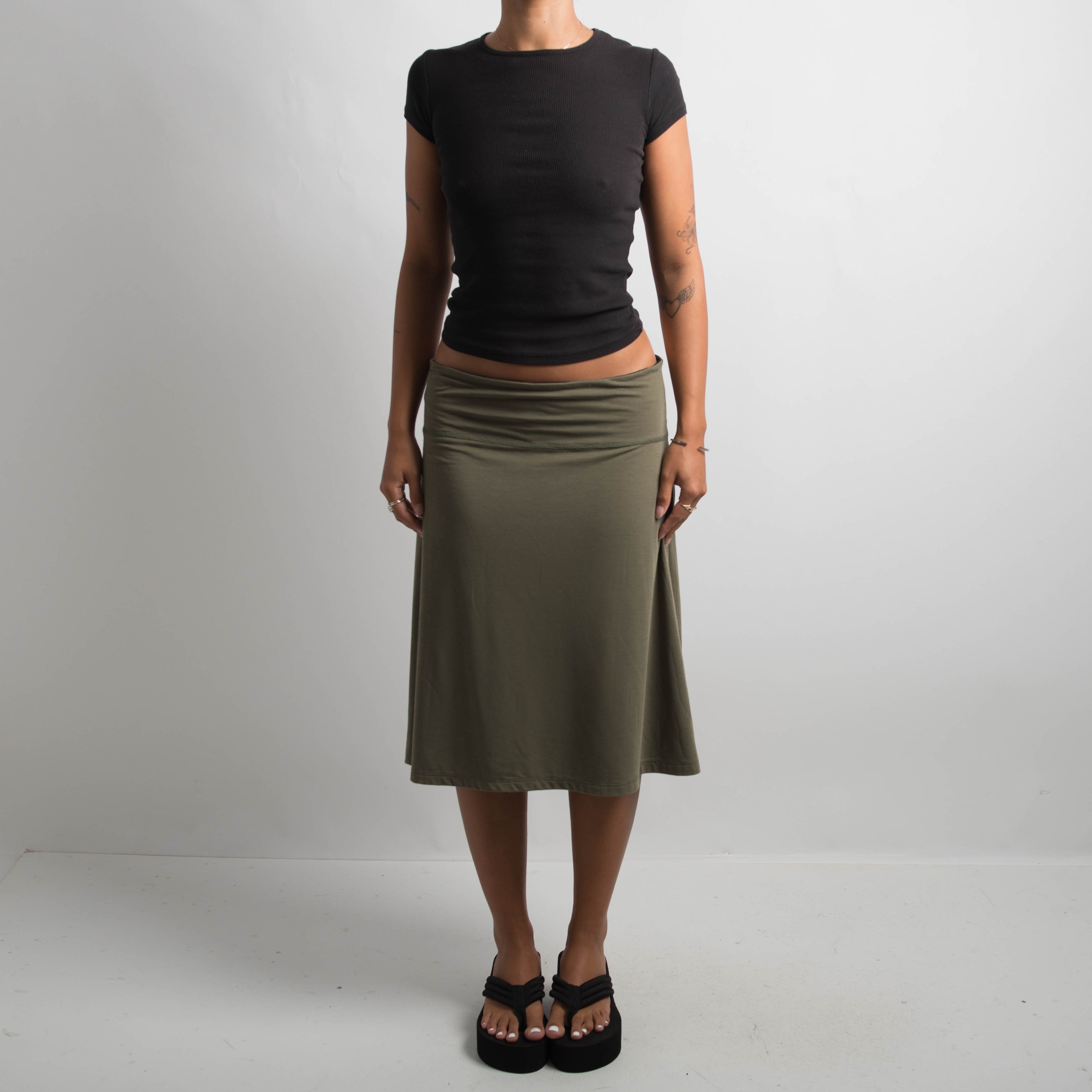 SOFT REVERSIBLE MIDI SKIRT