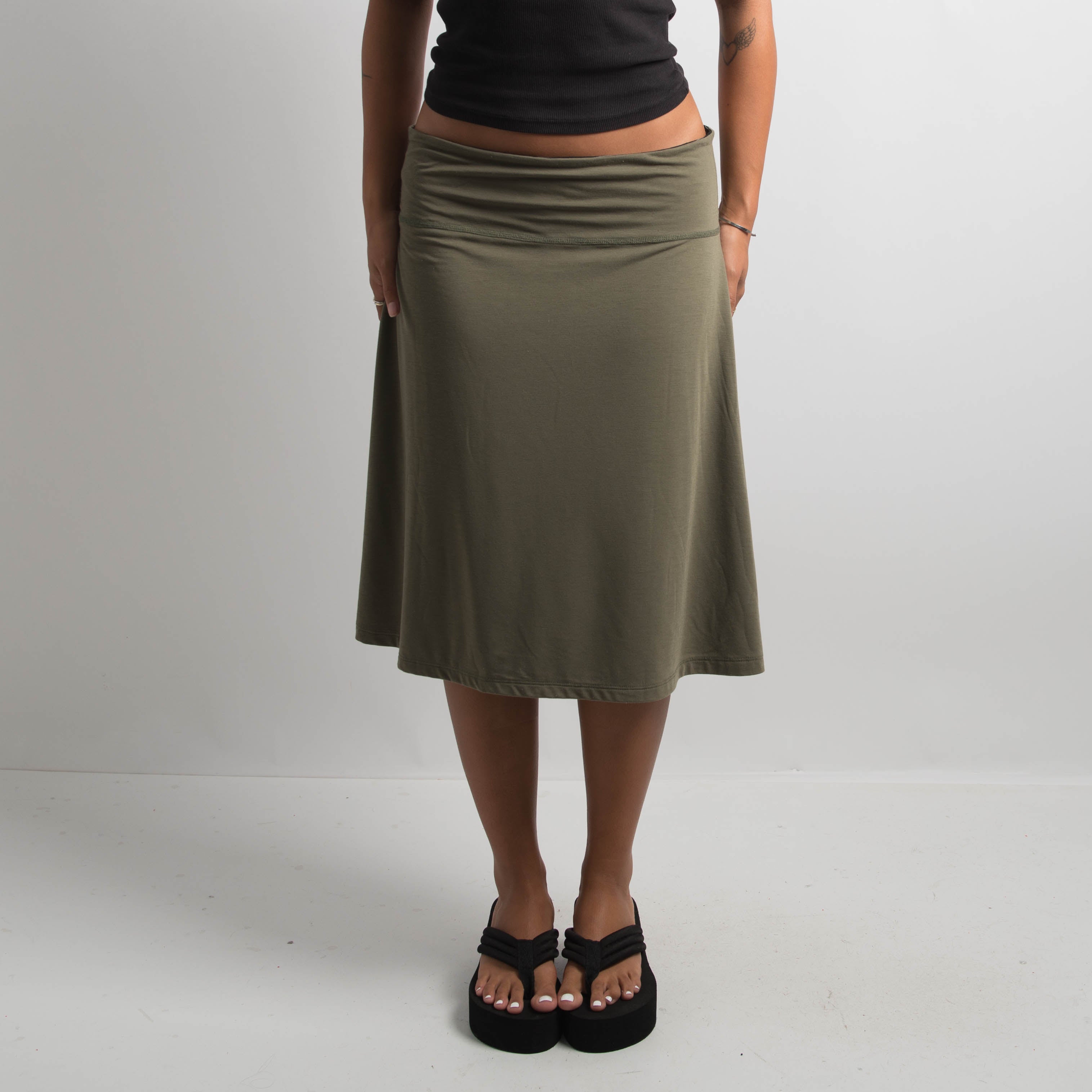 SOFT REVERSIBLE MIDI SKIRT