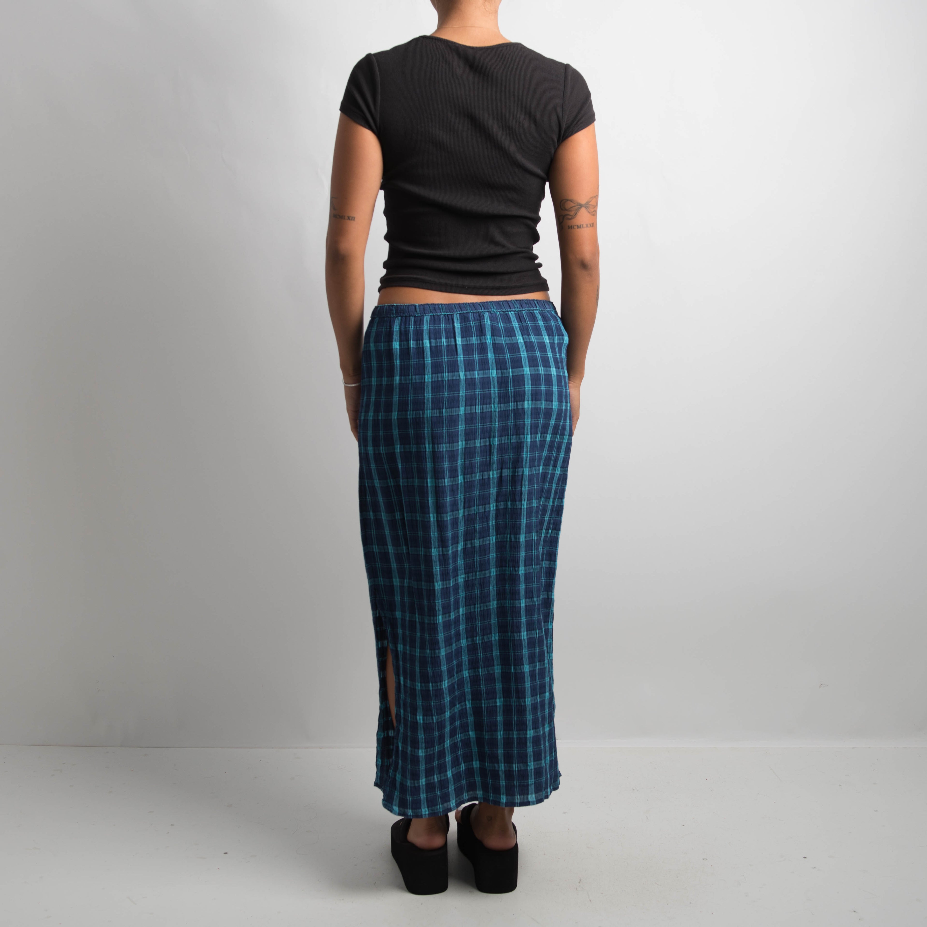 BLUE TEXTURED MAXI SKIRT