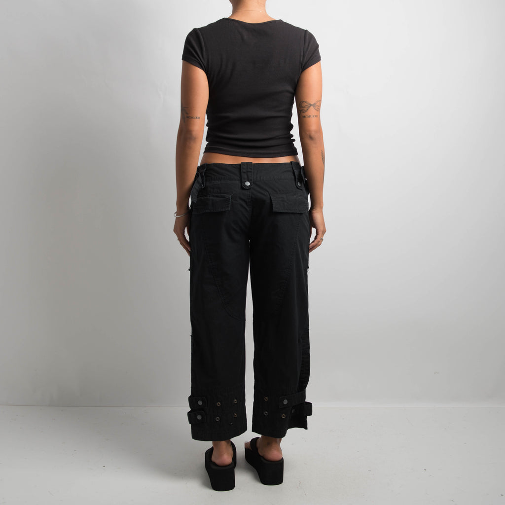 BLACK CARGO TROUSERS