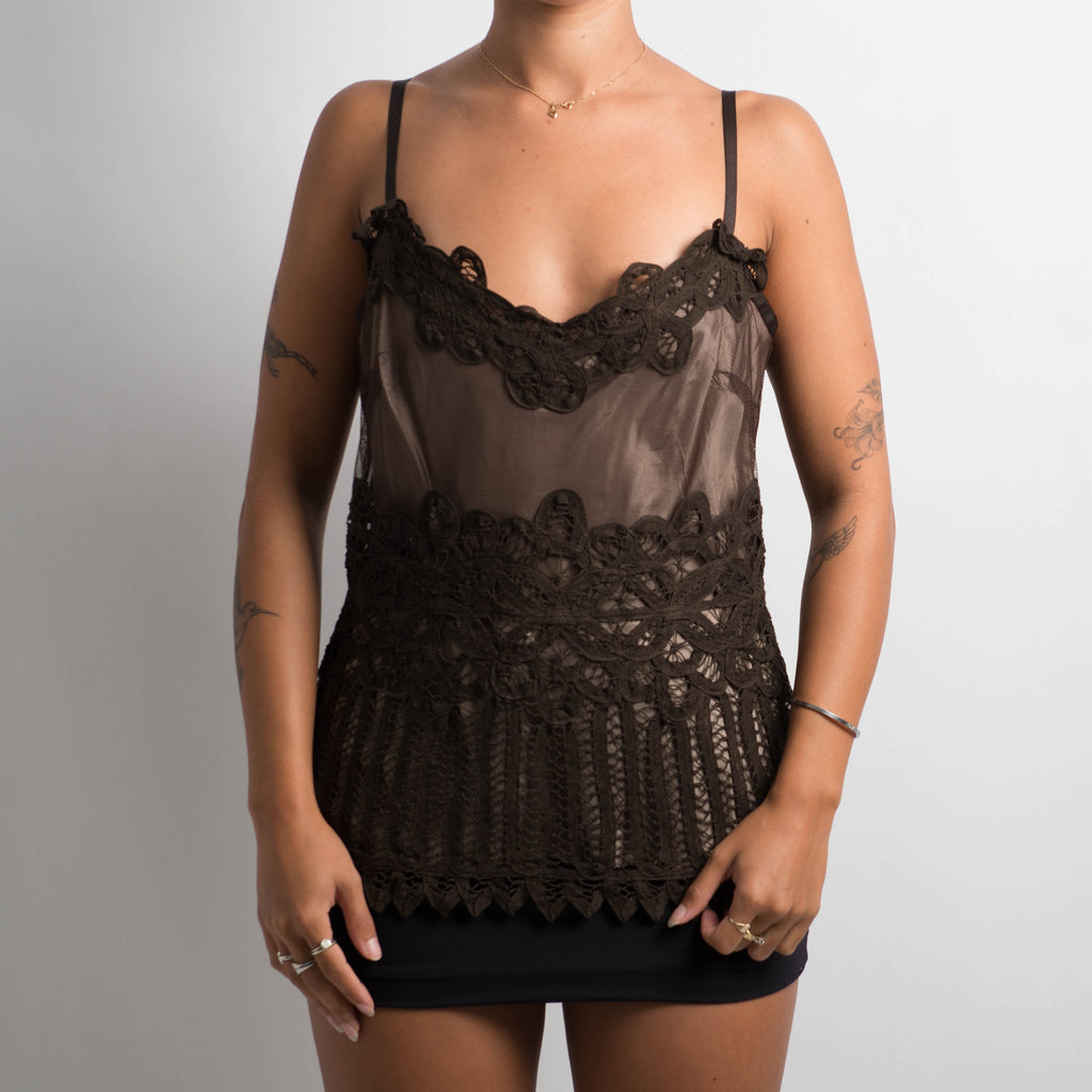 BROWN TEXTURED CAMISOLE