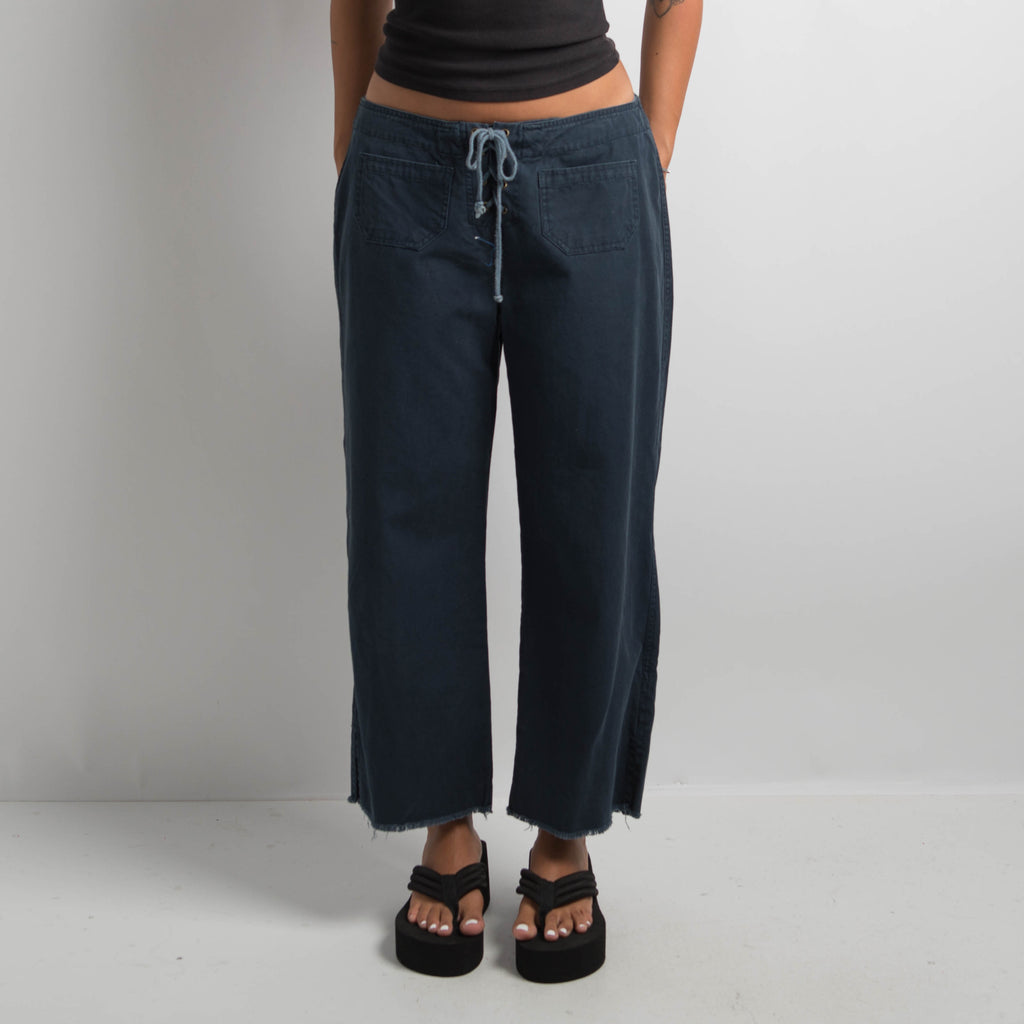 NAVY LACE UP COTTON PANTS