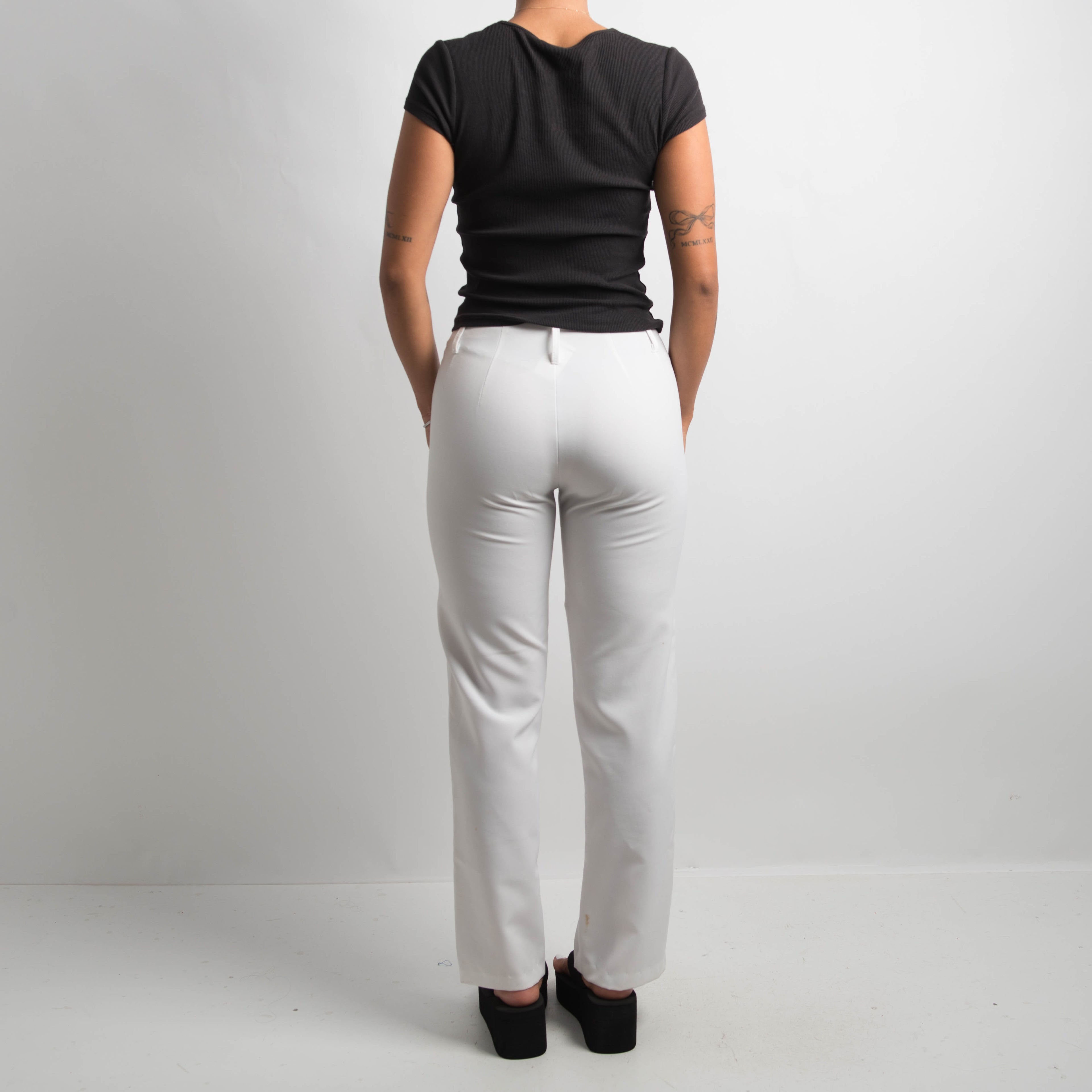 WHITE STRAIGHT LEG PANTS