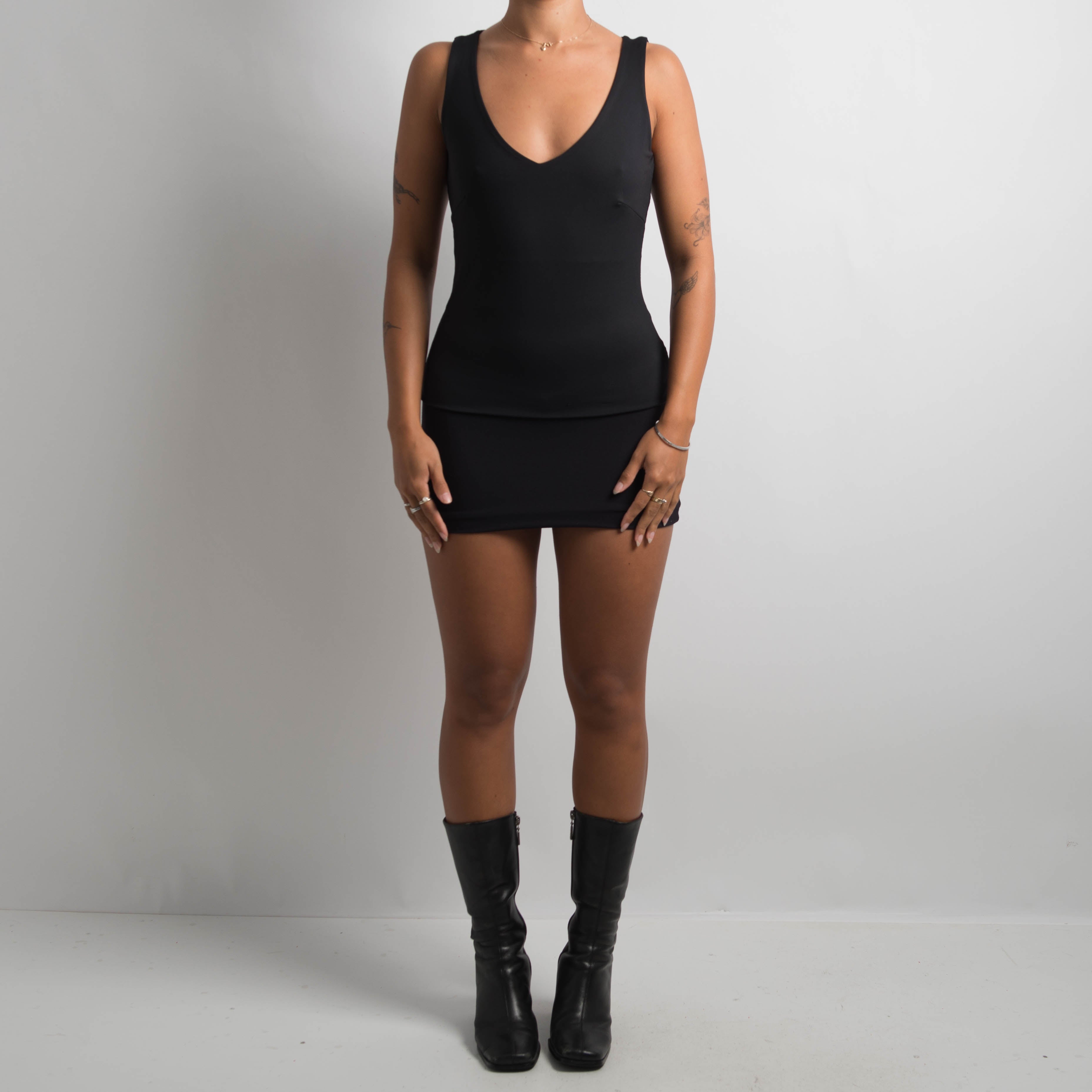 BLACK V NECK TANK TOP