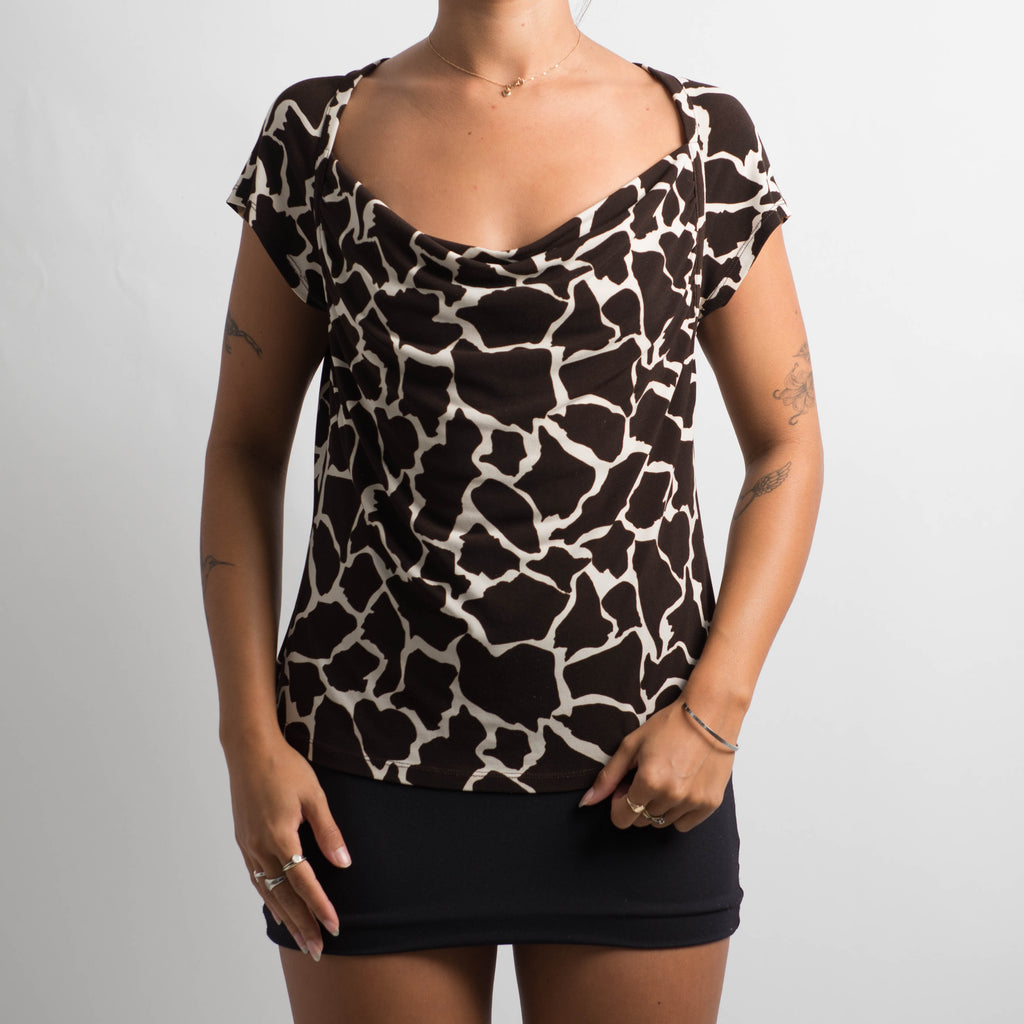 SLINKY ANIMAL PRINT TOP