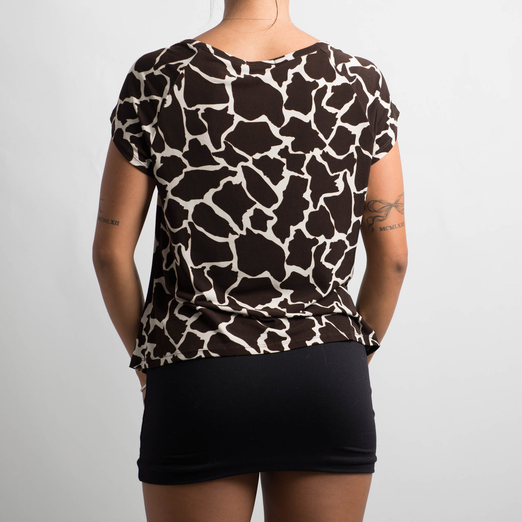 SLINKY ANIMAL PRINT TOP