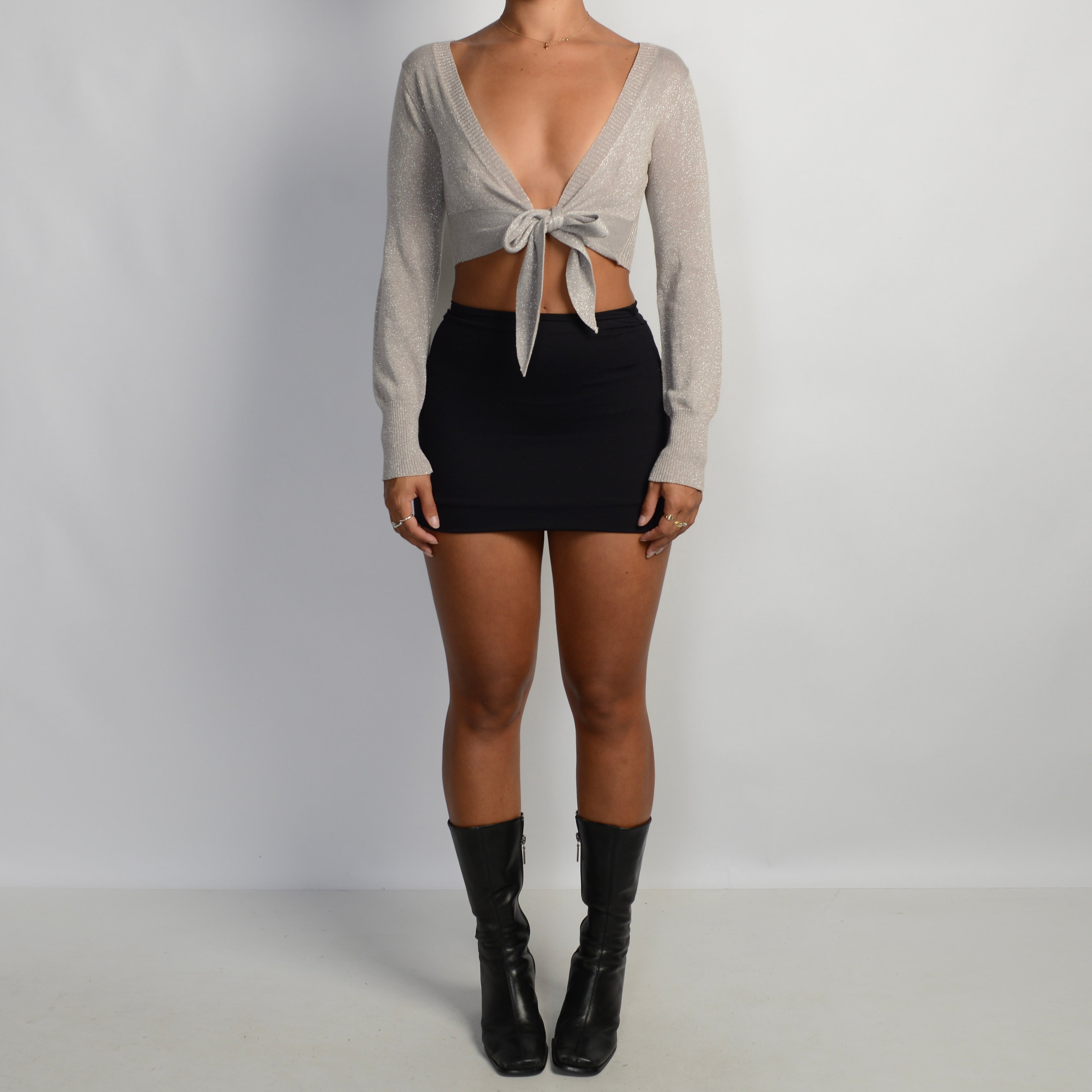 SILVER TIE FRONT TOP