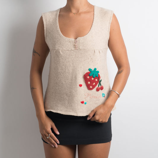 HAUT EN TRICOT FRAISE