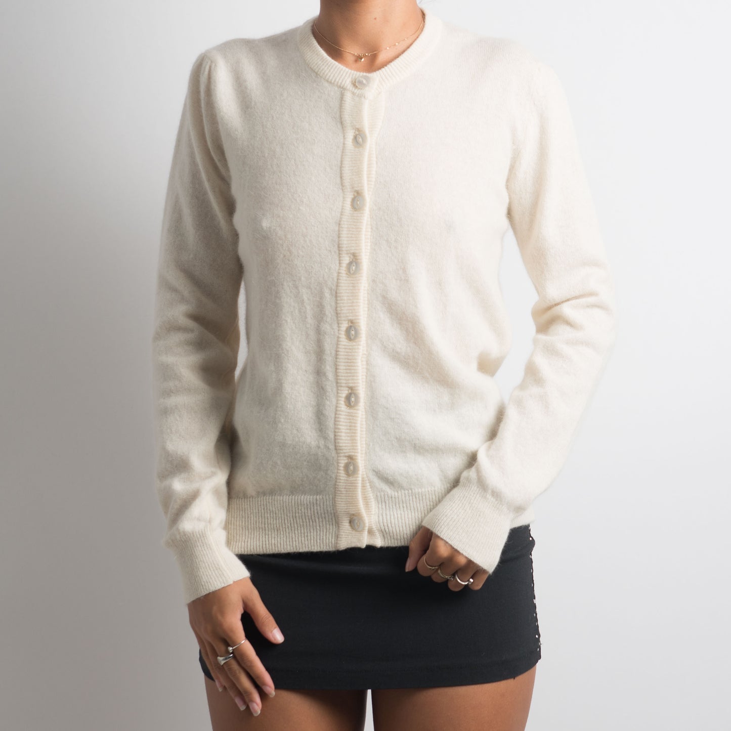 CREAM WOOL CARDIGAN