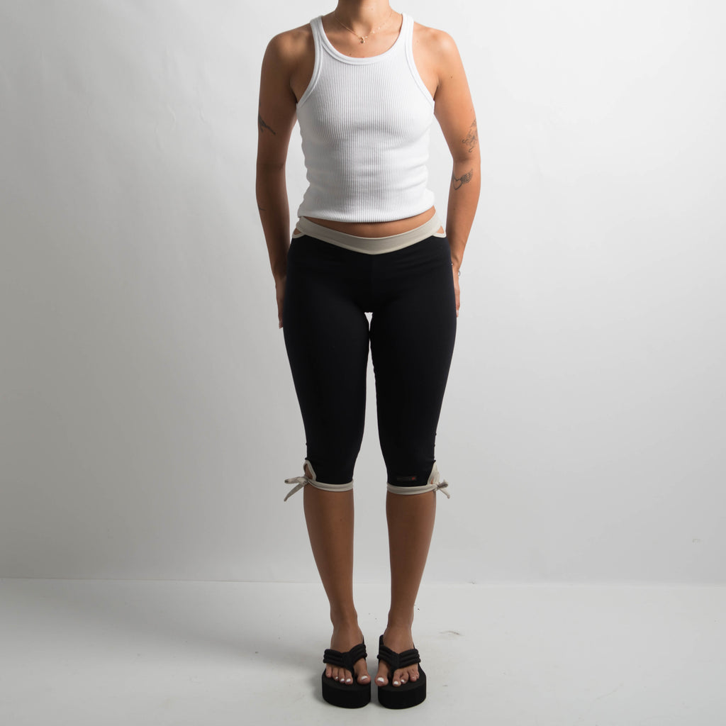 CUT OUT CROP TIGHTS