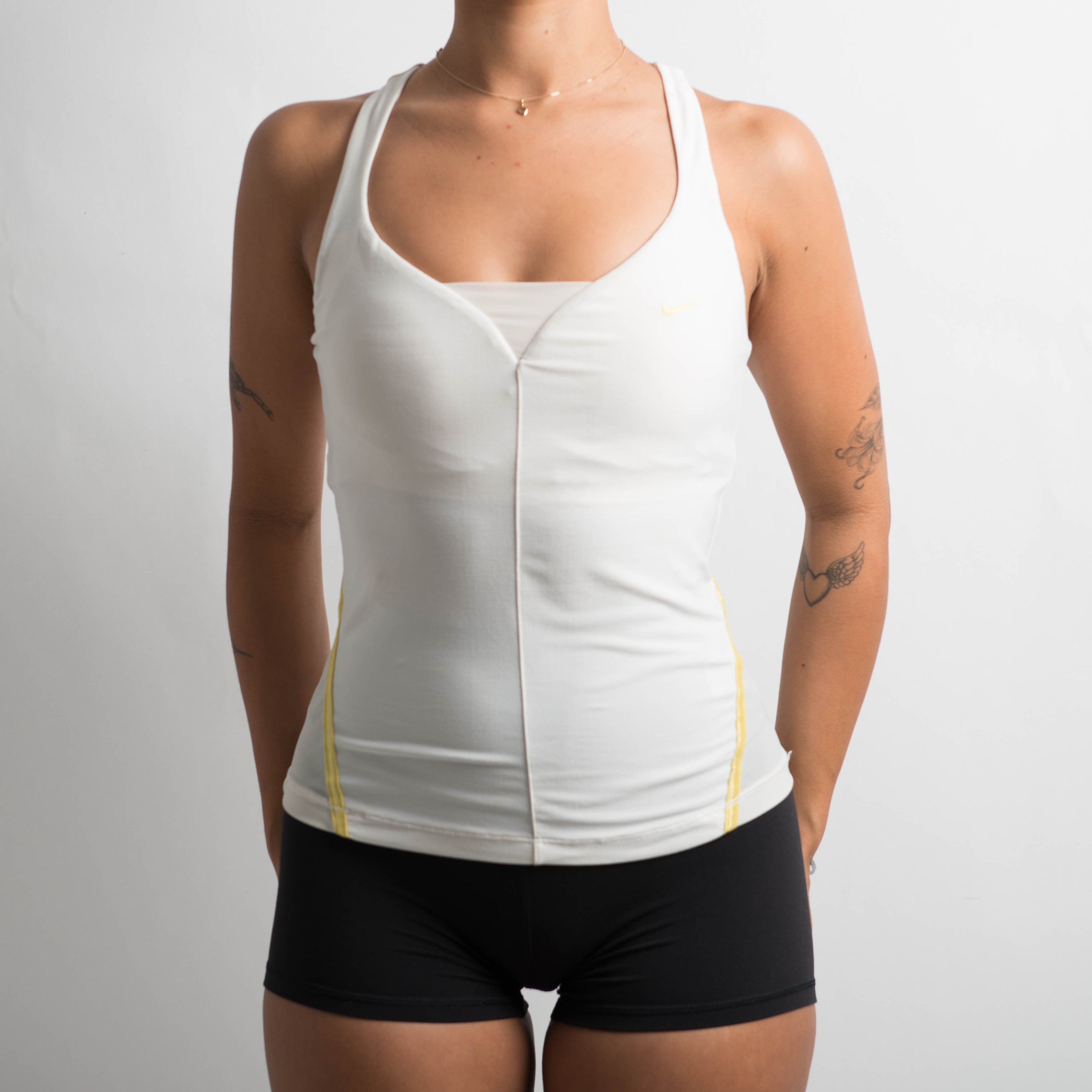 WHITE NIKE ACTIVE TOP