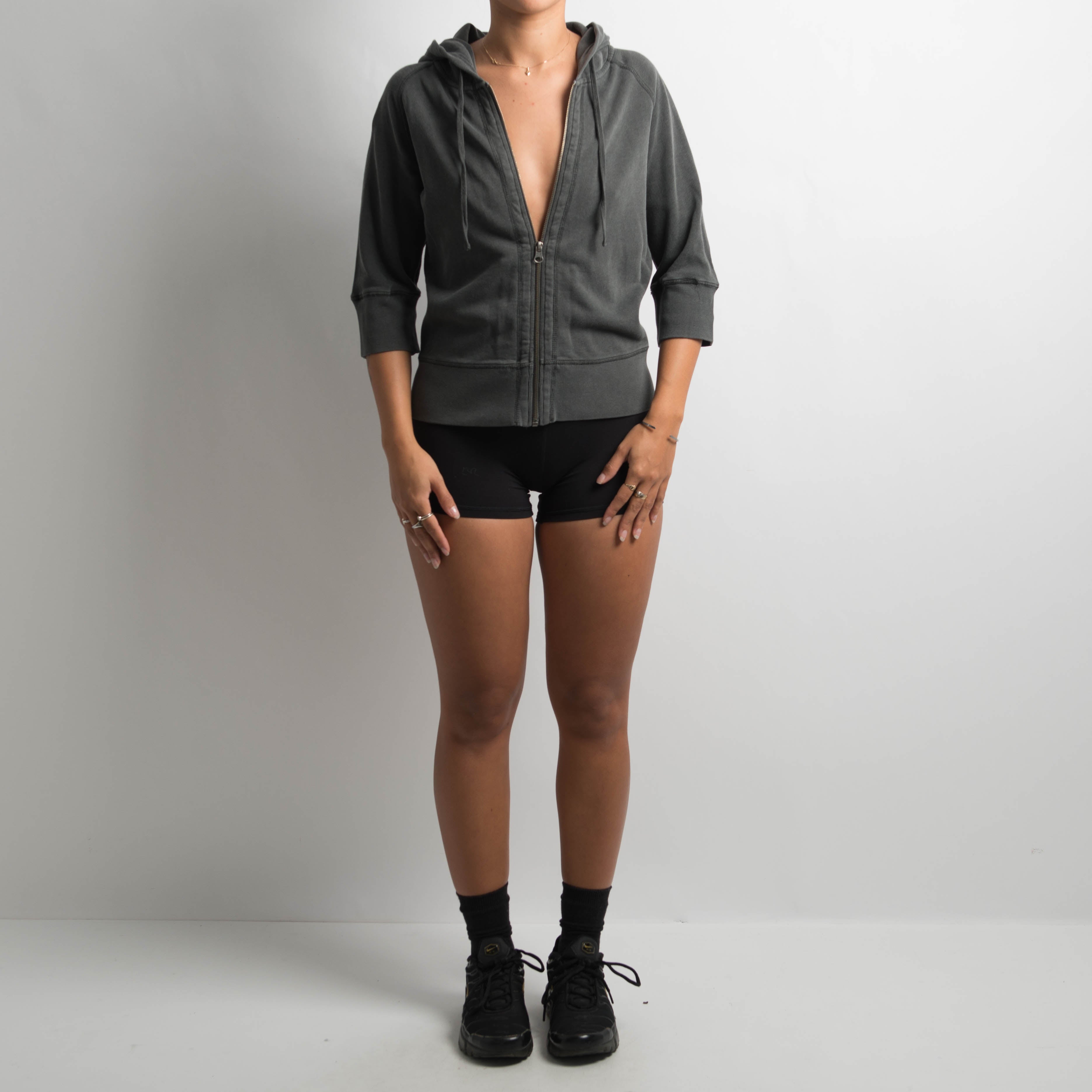 CHARCOAL 1/2 SLEEVE JACKET