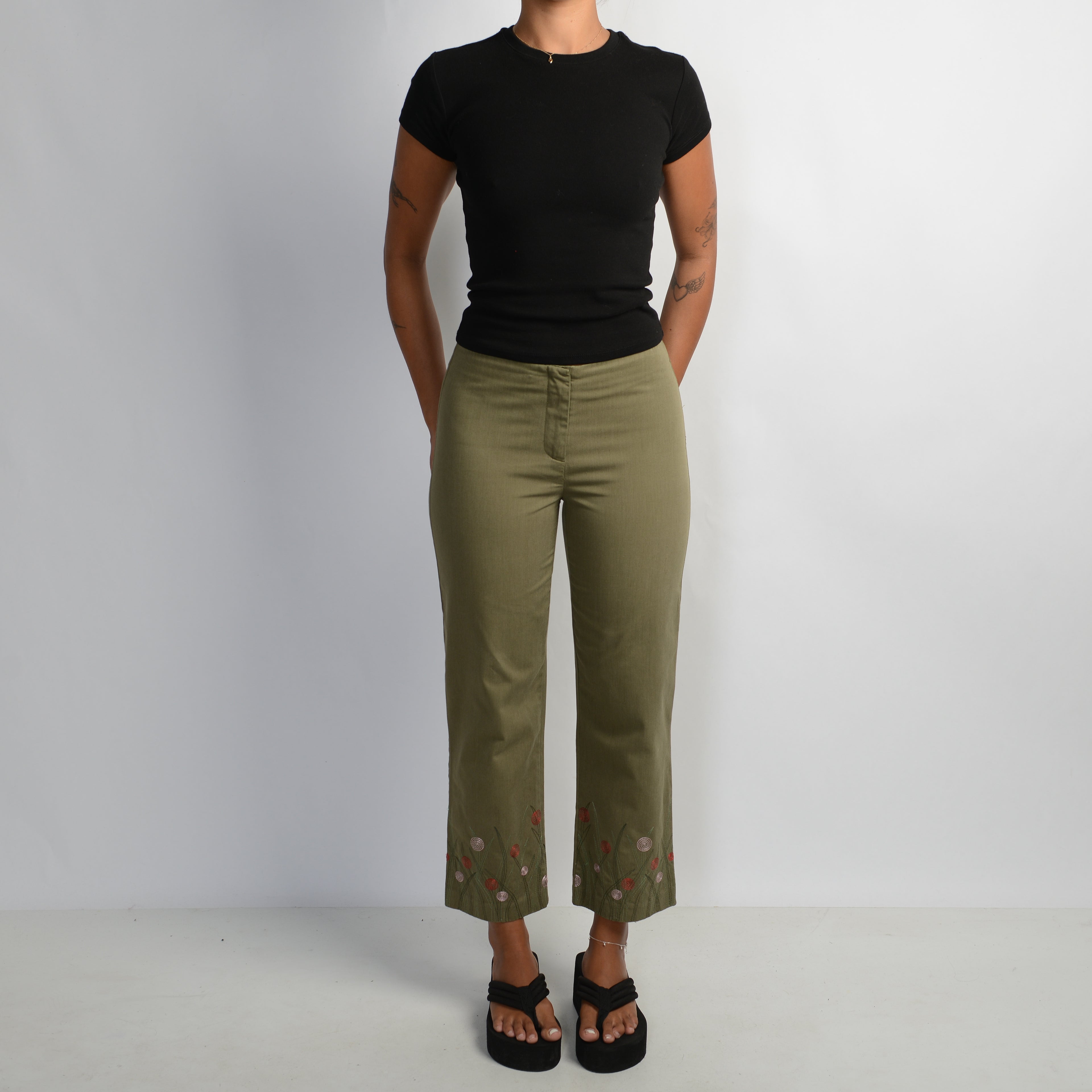 KHAKI CROP TROUSERS
