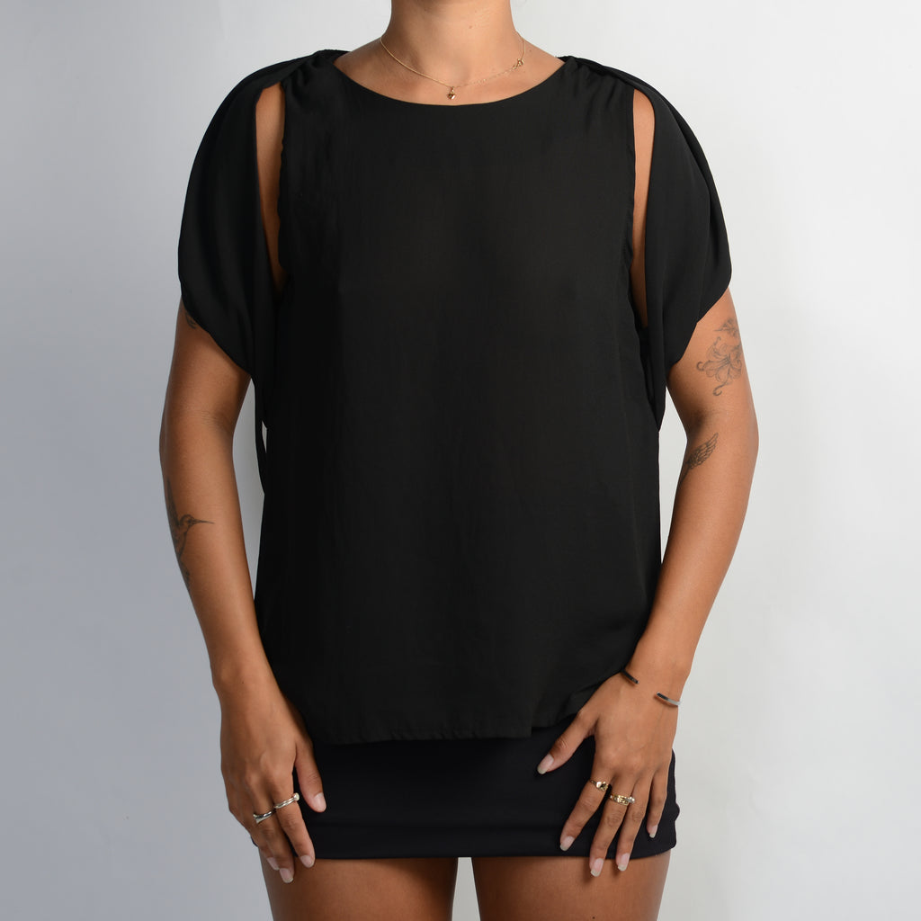 BLACK COLD SHOULDER TOP