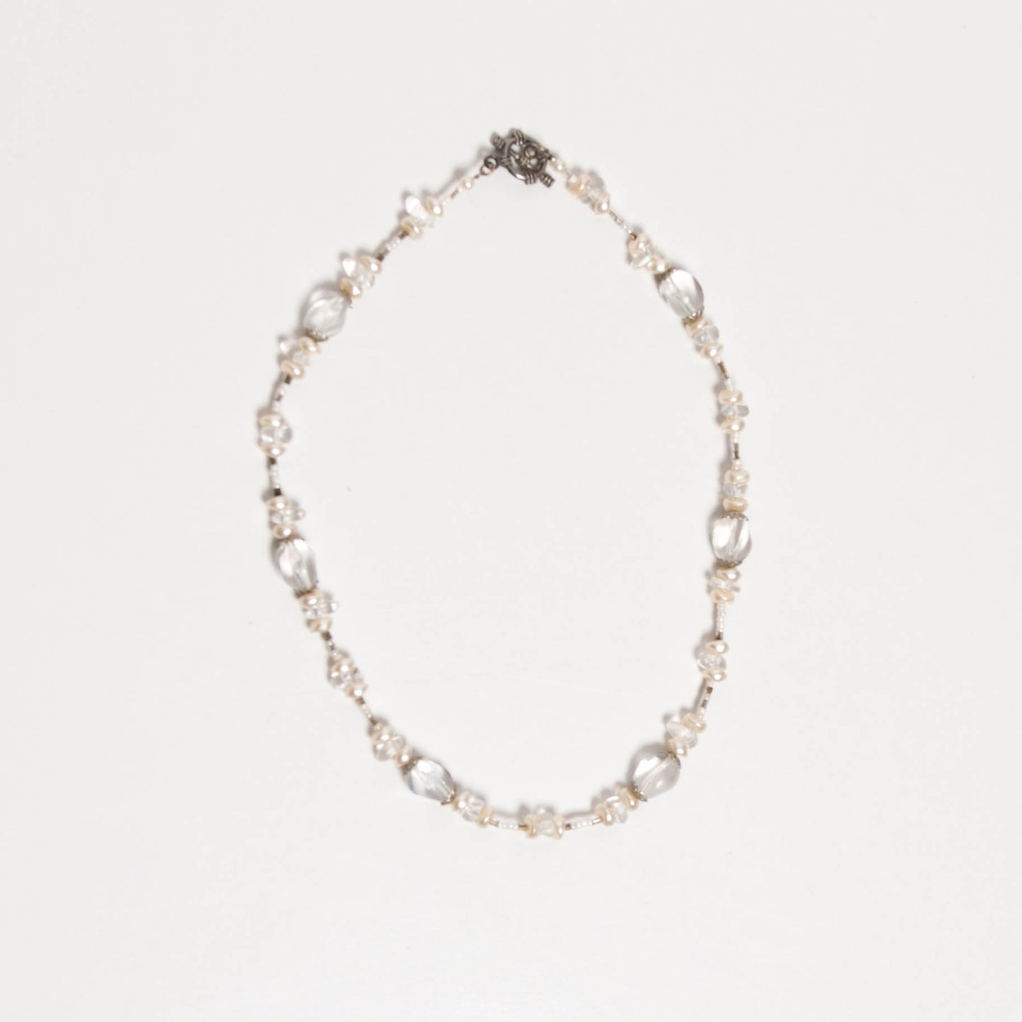 PEARL BEADED CHOKER