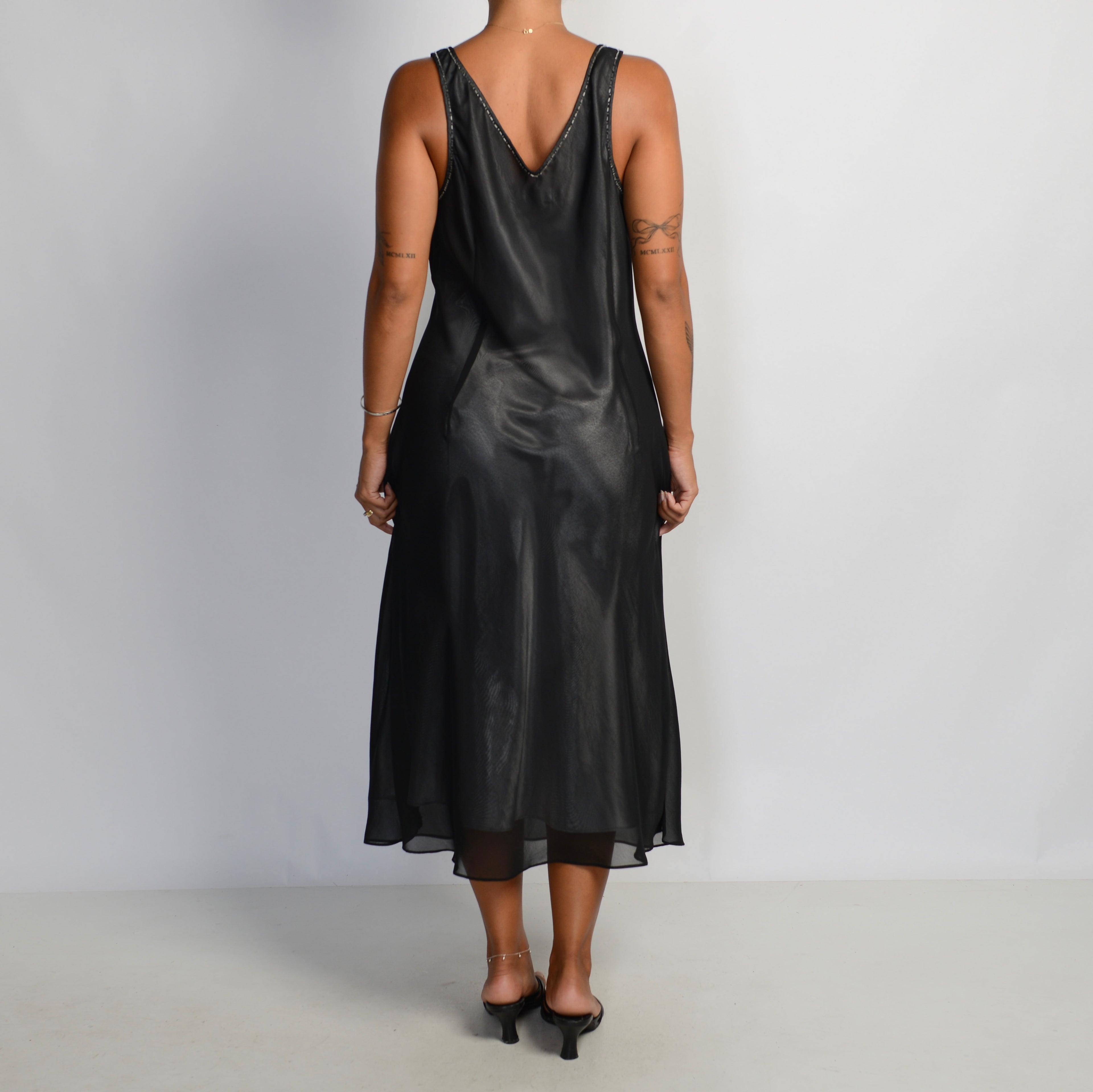 LAYERED V NECK MIDI DRESS
