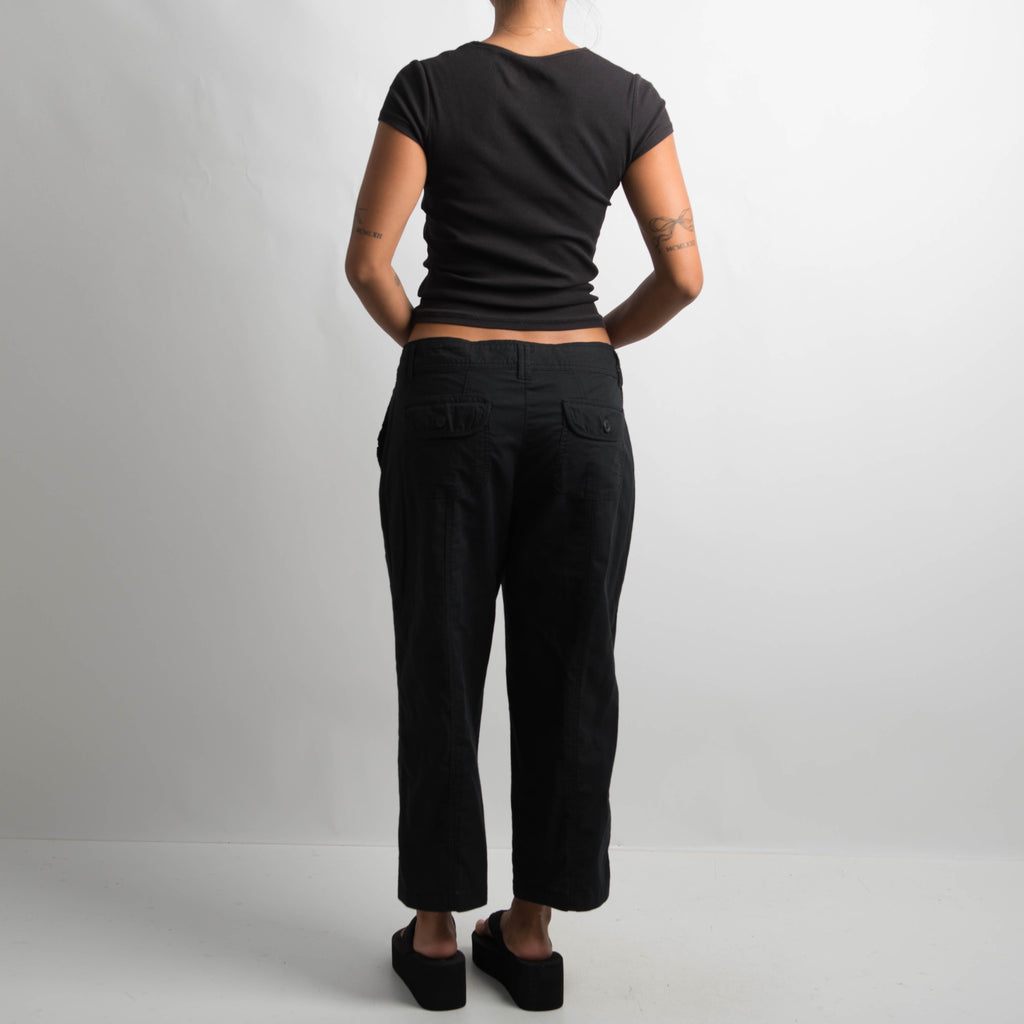 BLACK CROP PANTS