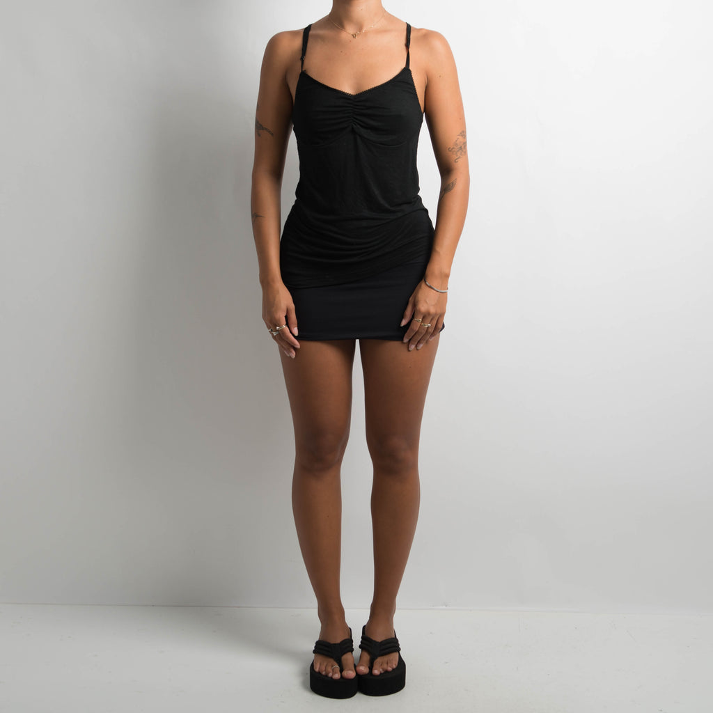 BLACK STRETCH CAMISOLE