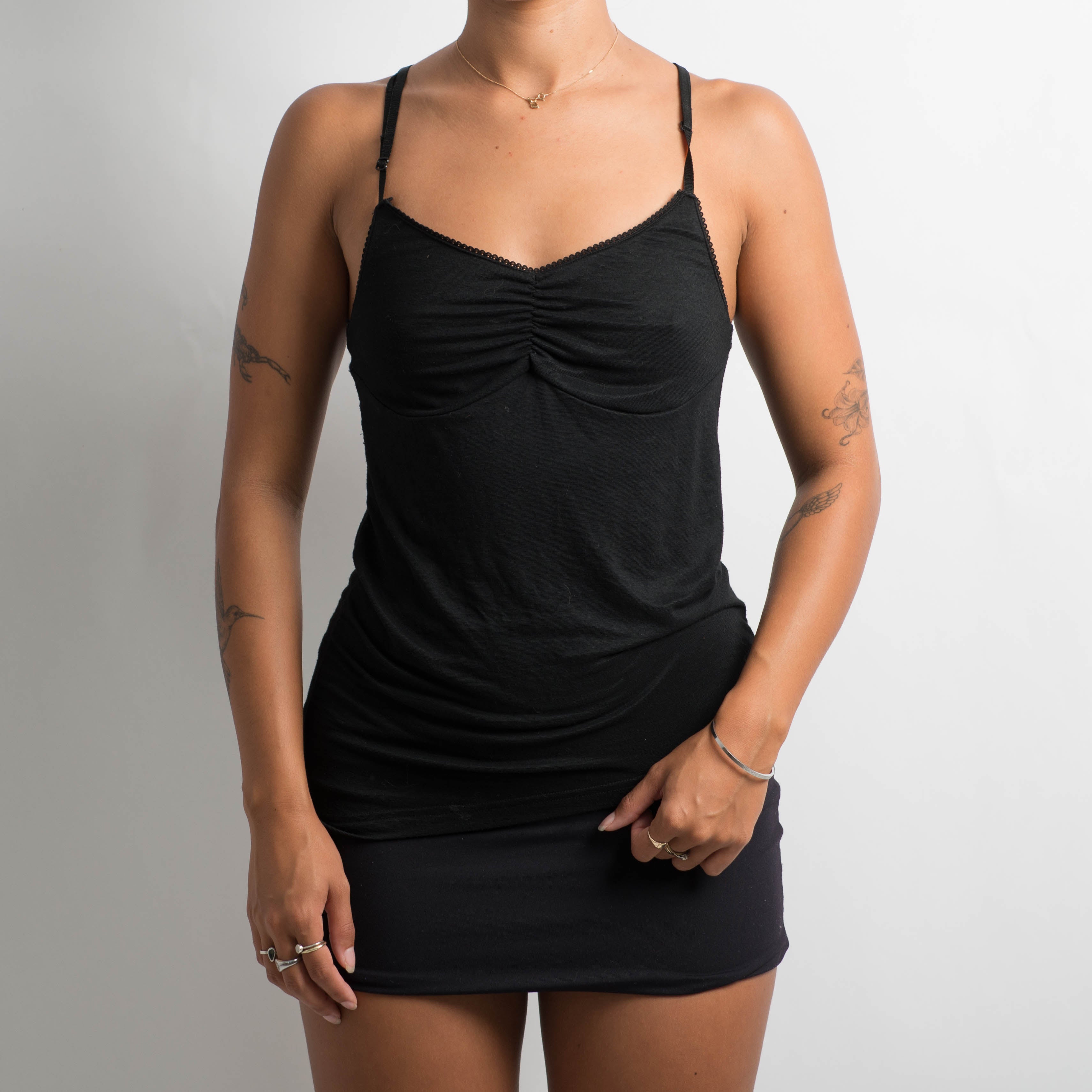 BLACK STRETCH CAMISOLE