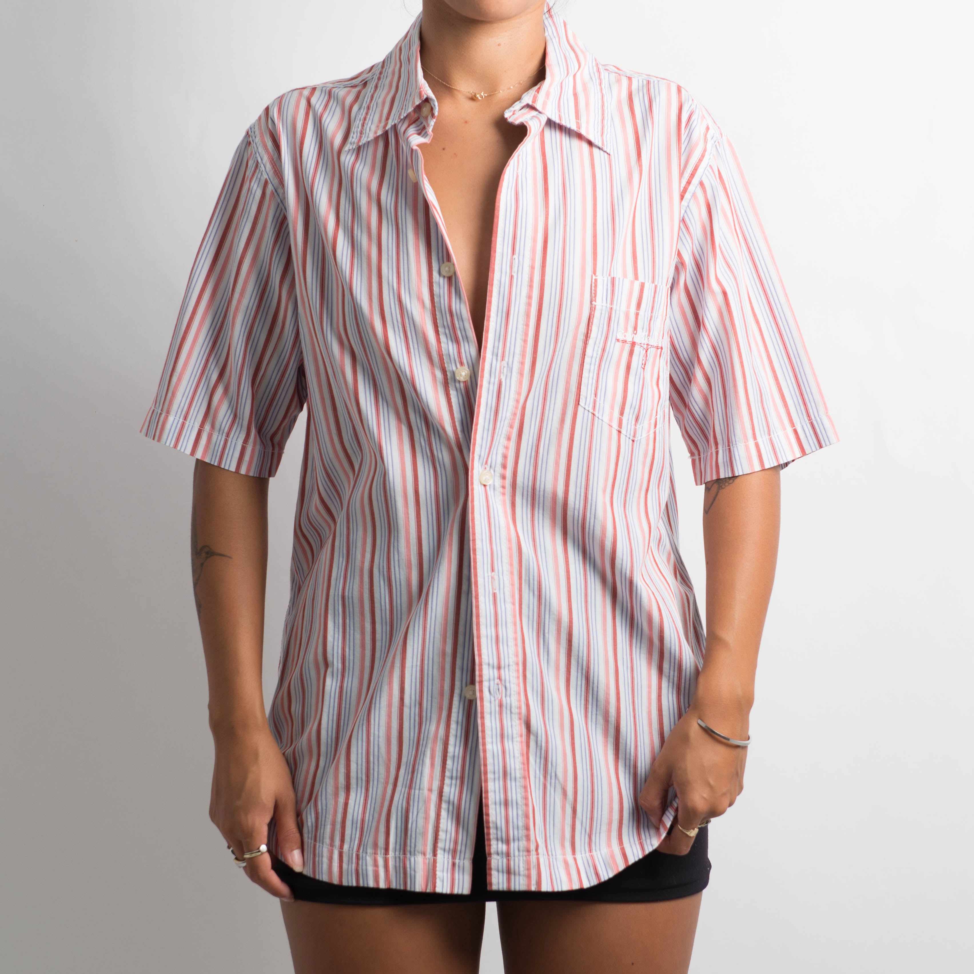 CALVIN KLEIN BUTTON UP