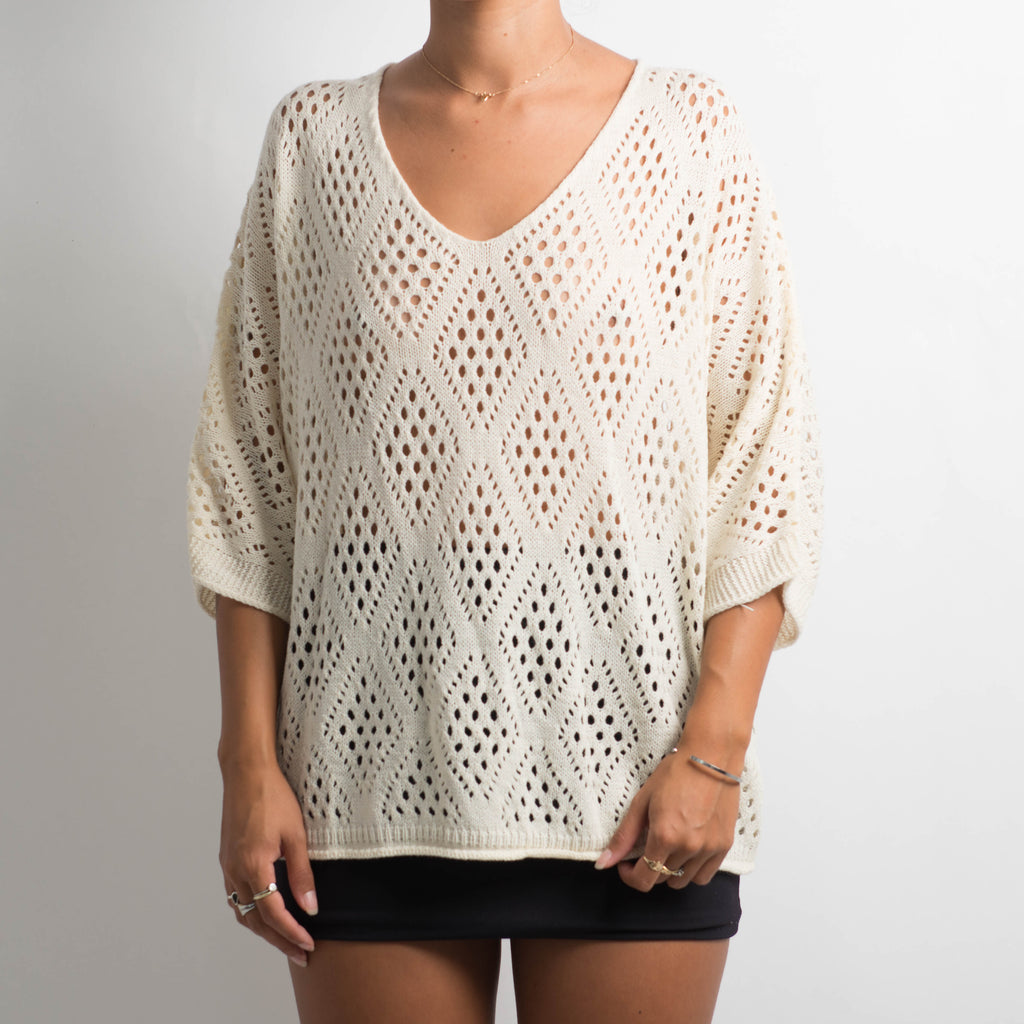 CREAM CROCHET TOP