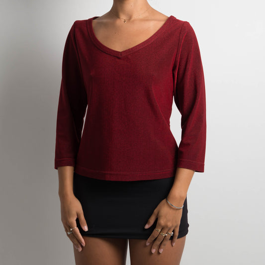 RED SHIMMER 3/4 SLEEVE TOP