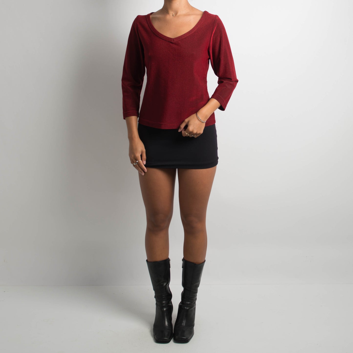 RED SHIMMER 3/4 SLEEVE TOP