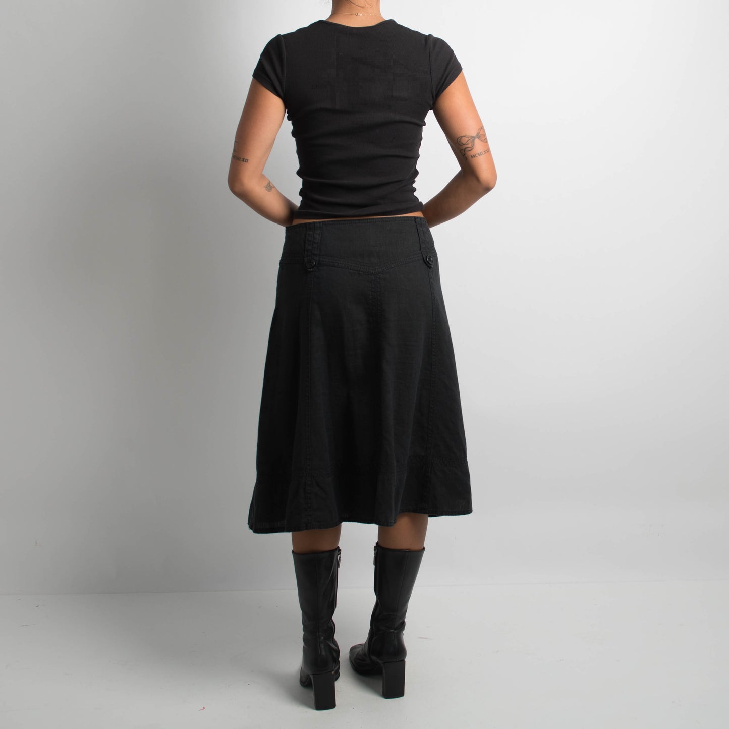 BLACK LINEN MIDI SKIRT