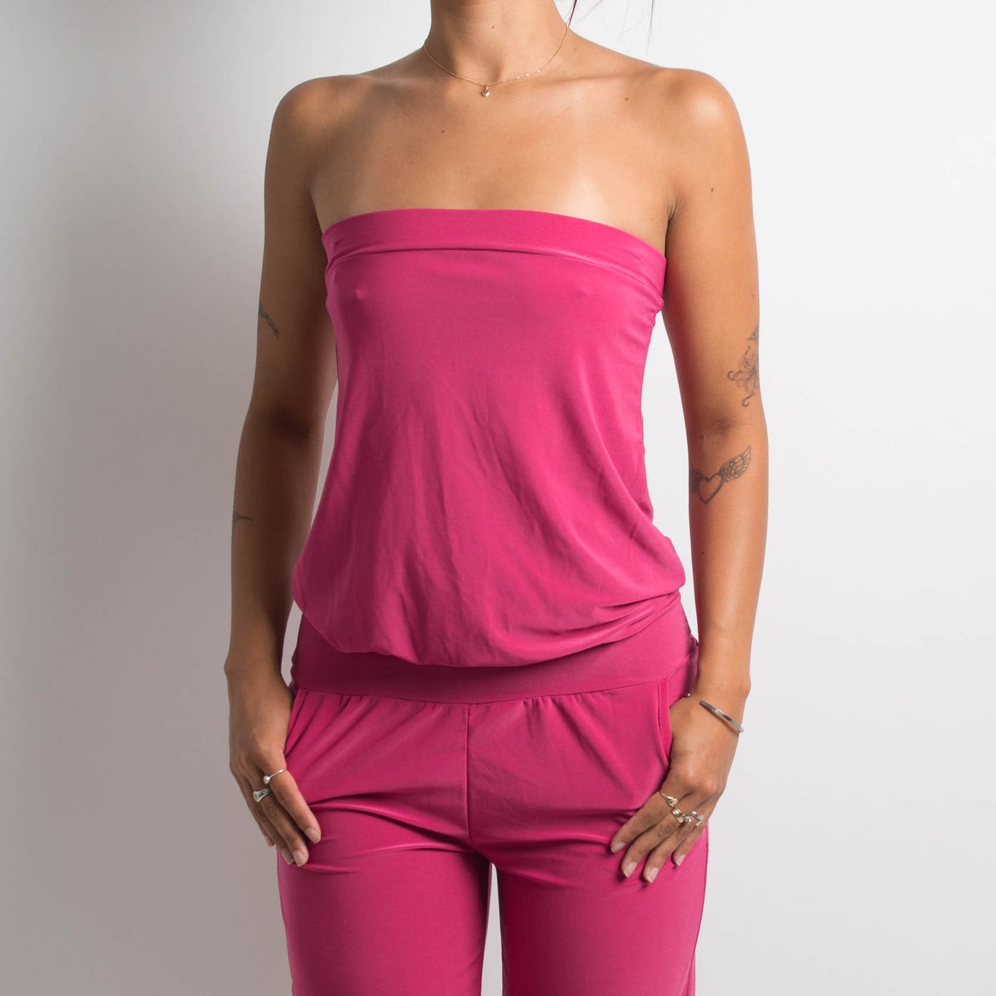 PINK STRAPLESS CAPRI JUMPSUIT