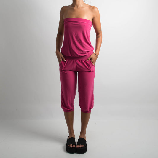 PINK STRAPLESS CAPRI JUMPSUIT