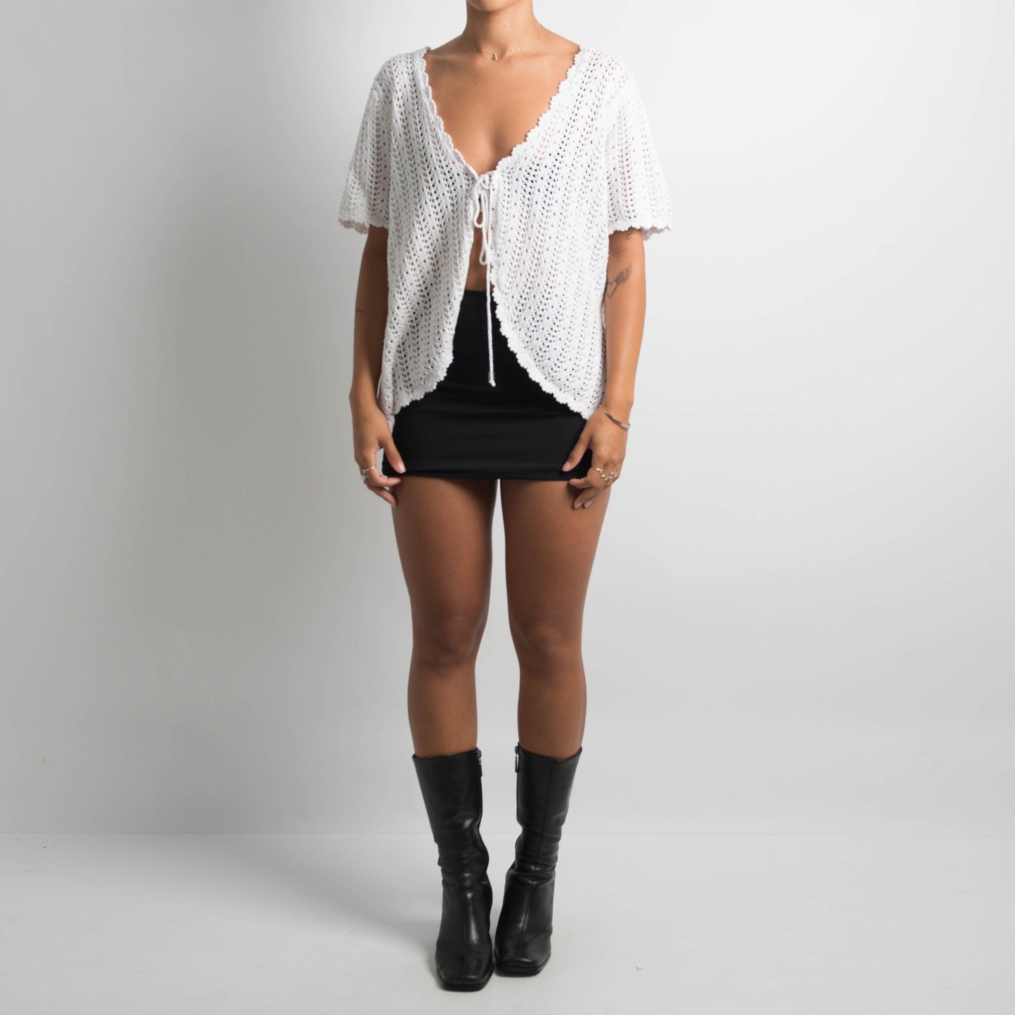 WHITE CROCHET KNIT TOP