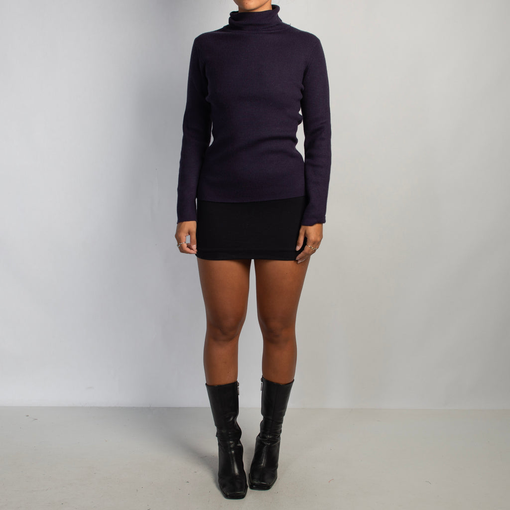 DEEP INDIGO TURTLENECK TOP