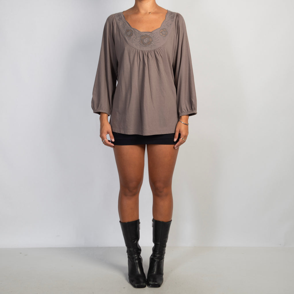 GREY PUFF SLEEVE TOP