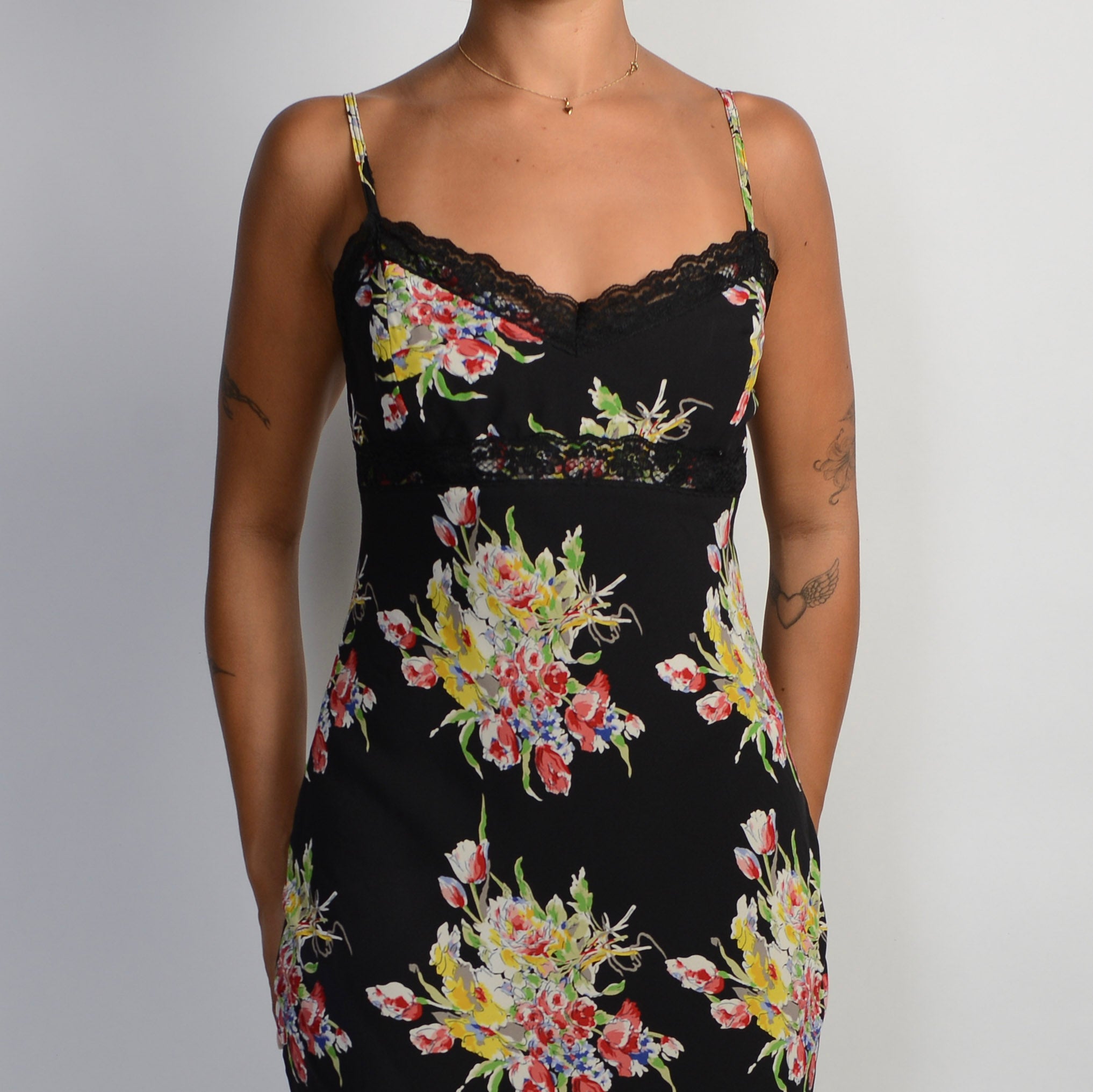 BLACK FLORAL MIDI DRESS