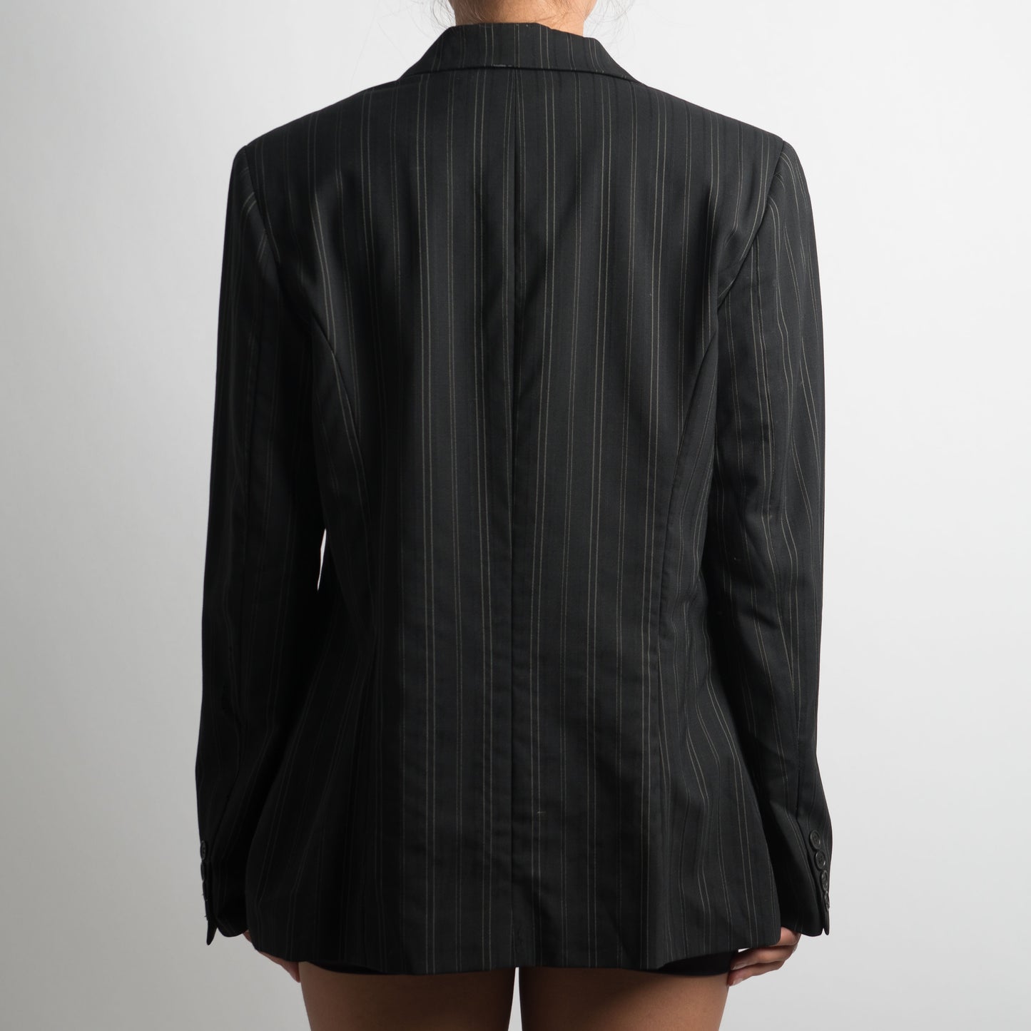 CLASSIC PINSTRIPE BLAZER