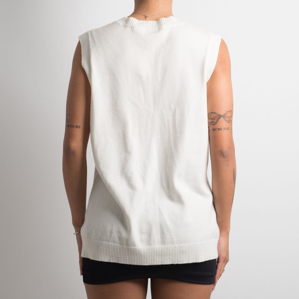 WHITE BUTTON UP KNIT VEST