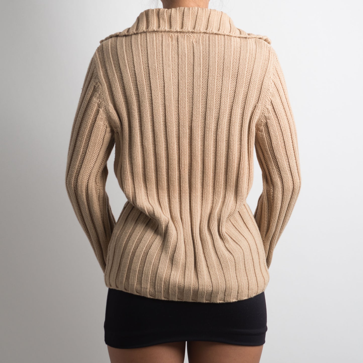 CARDIGAN EN MAILLE ÉPAISSE BRUN