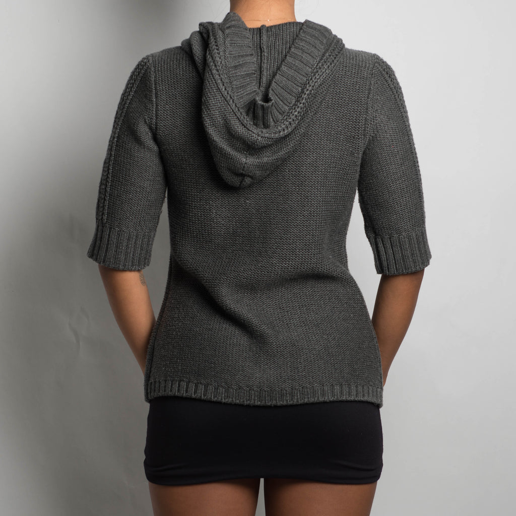 GREY SHORT SLEEVE CARDIGAN