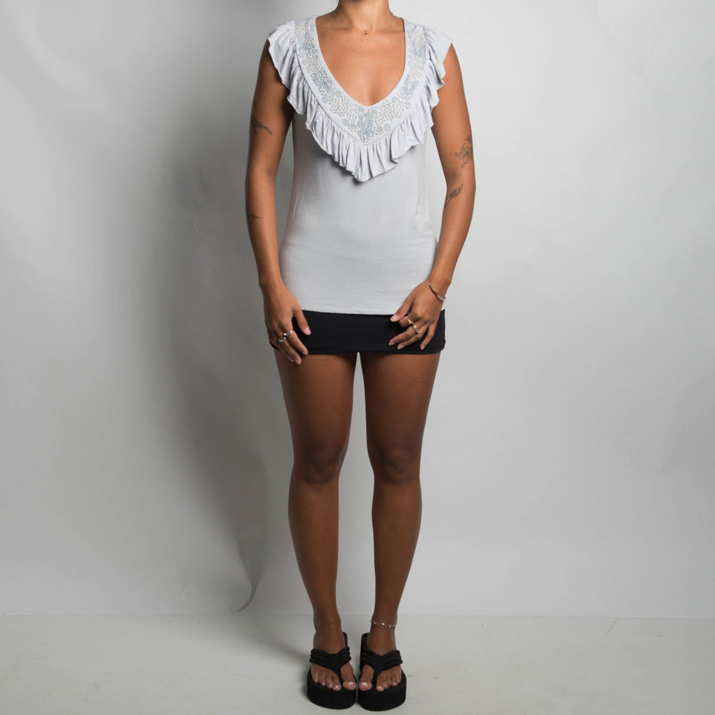 GREY RUFFLE BEADED TOP