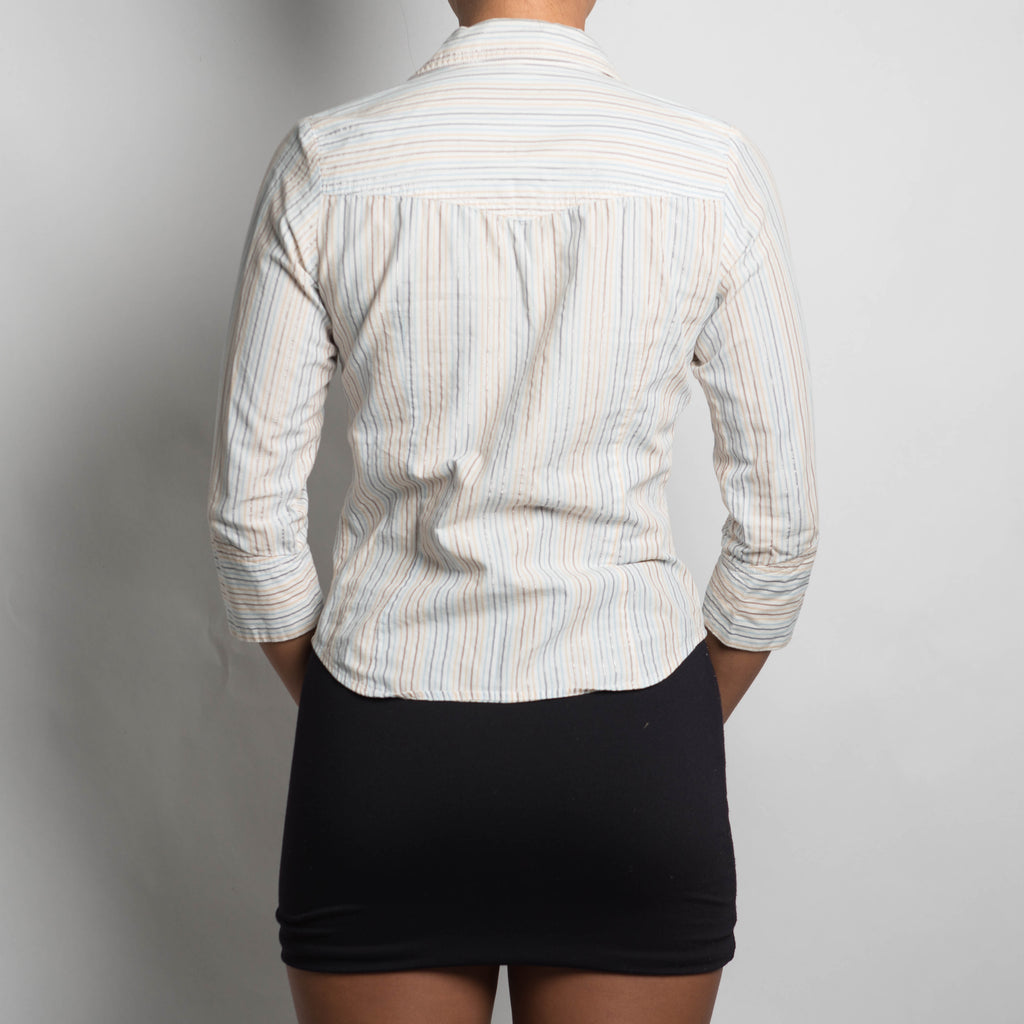 PINSTRIPE 3/4 SLEEVE BLOUSE