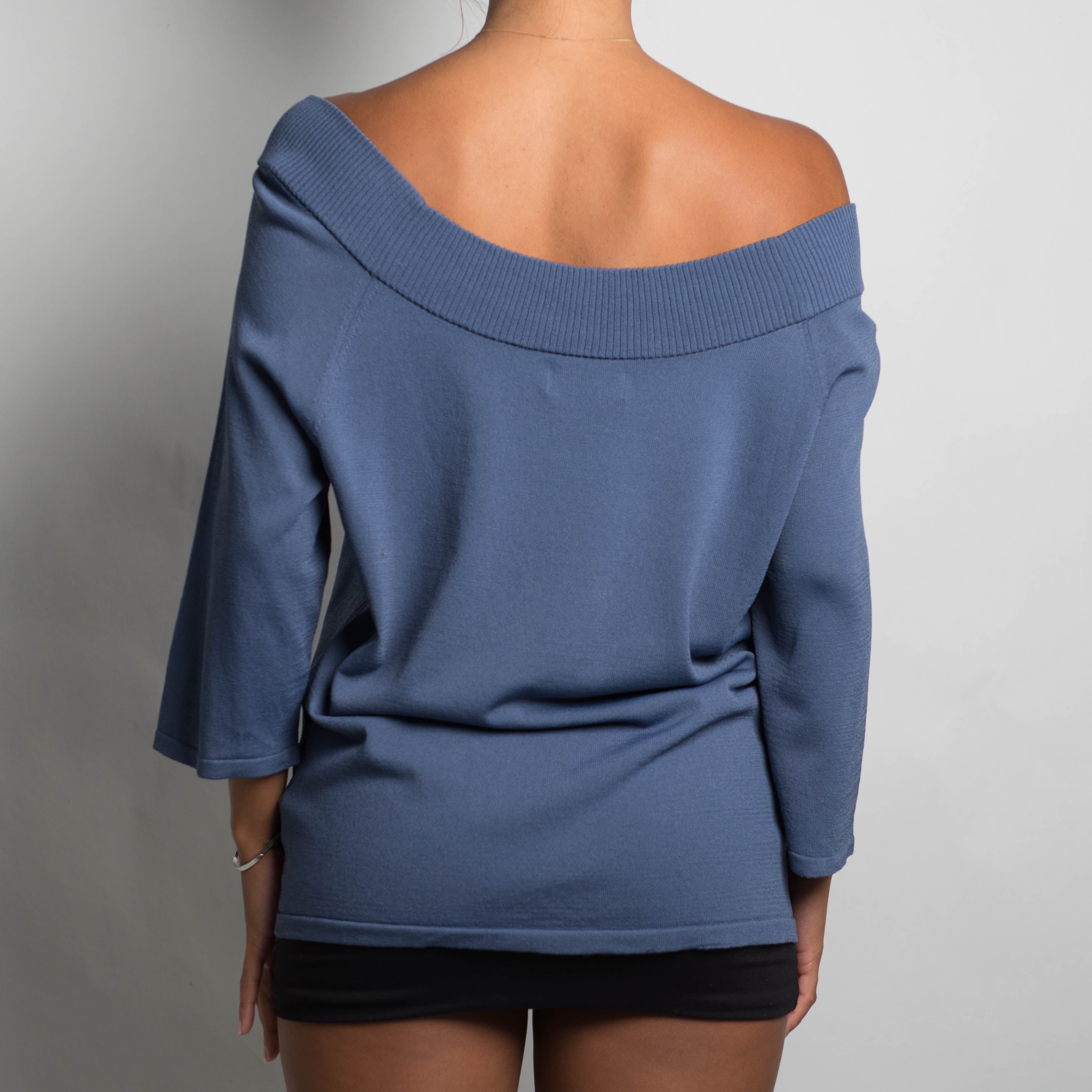 BLUE KNIT LONG SLEEVE TOP