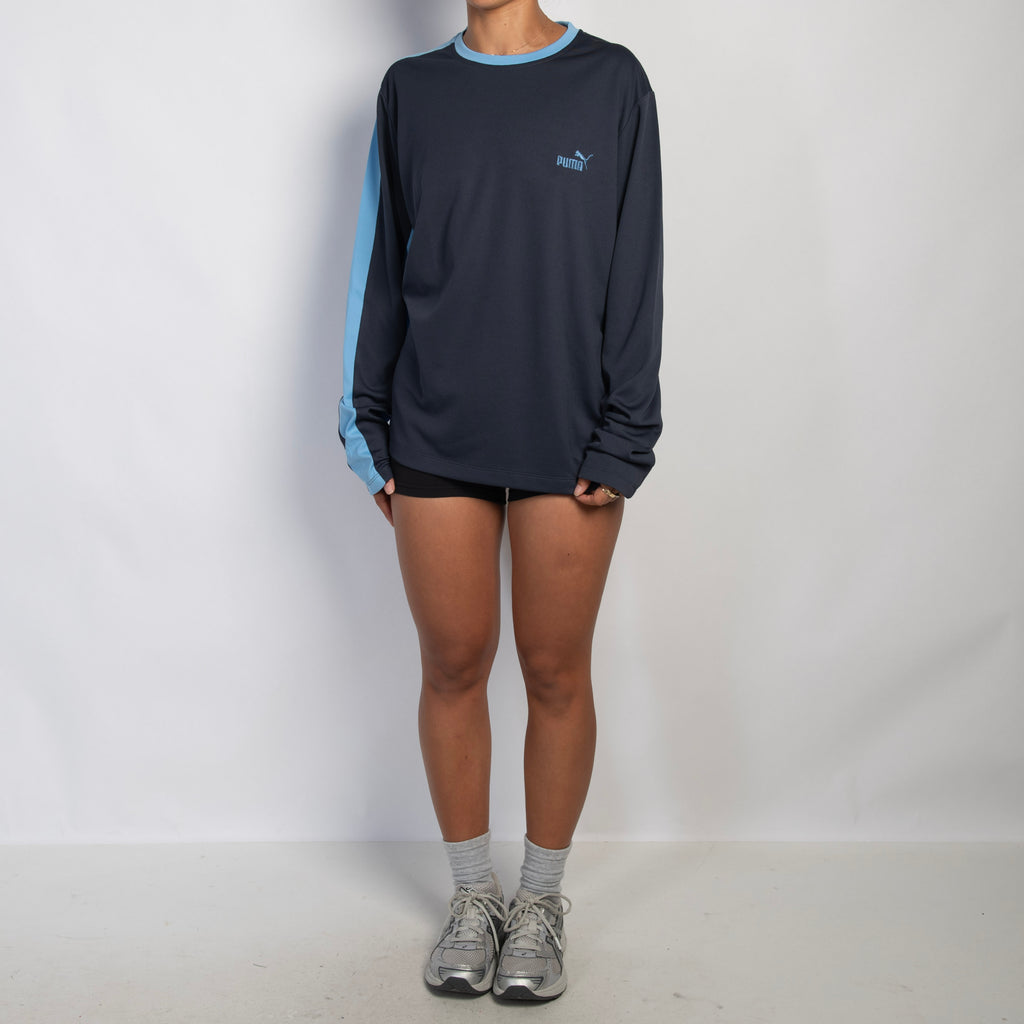 NAVY LONG SLEEVE TOP