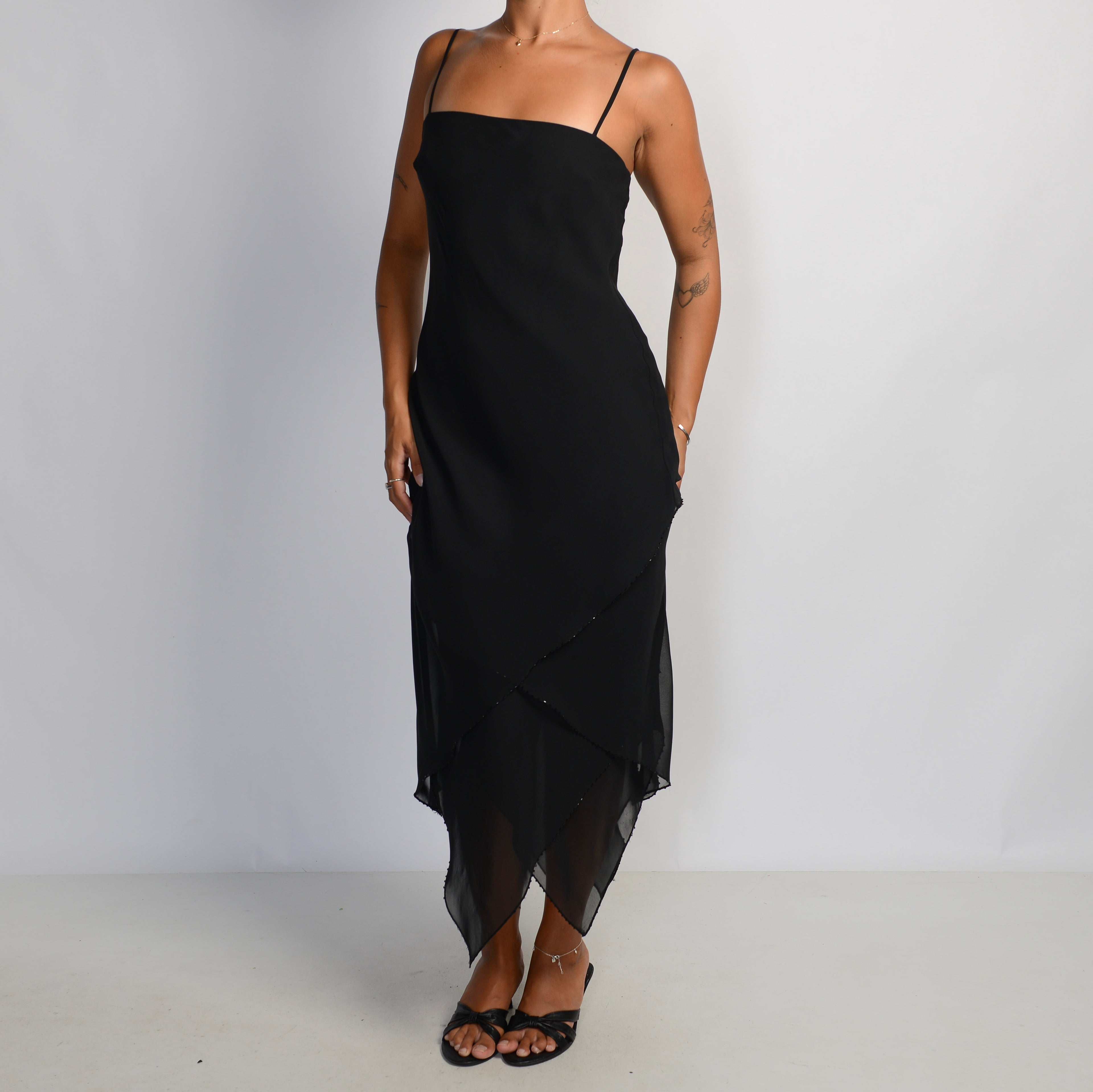 BLACK ASYMMETRIC MIDI DRESS