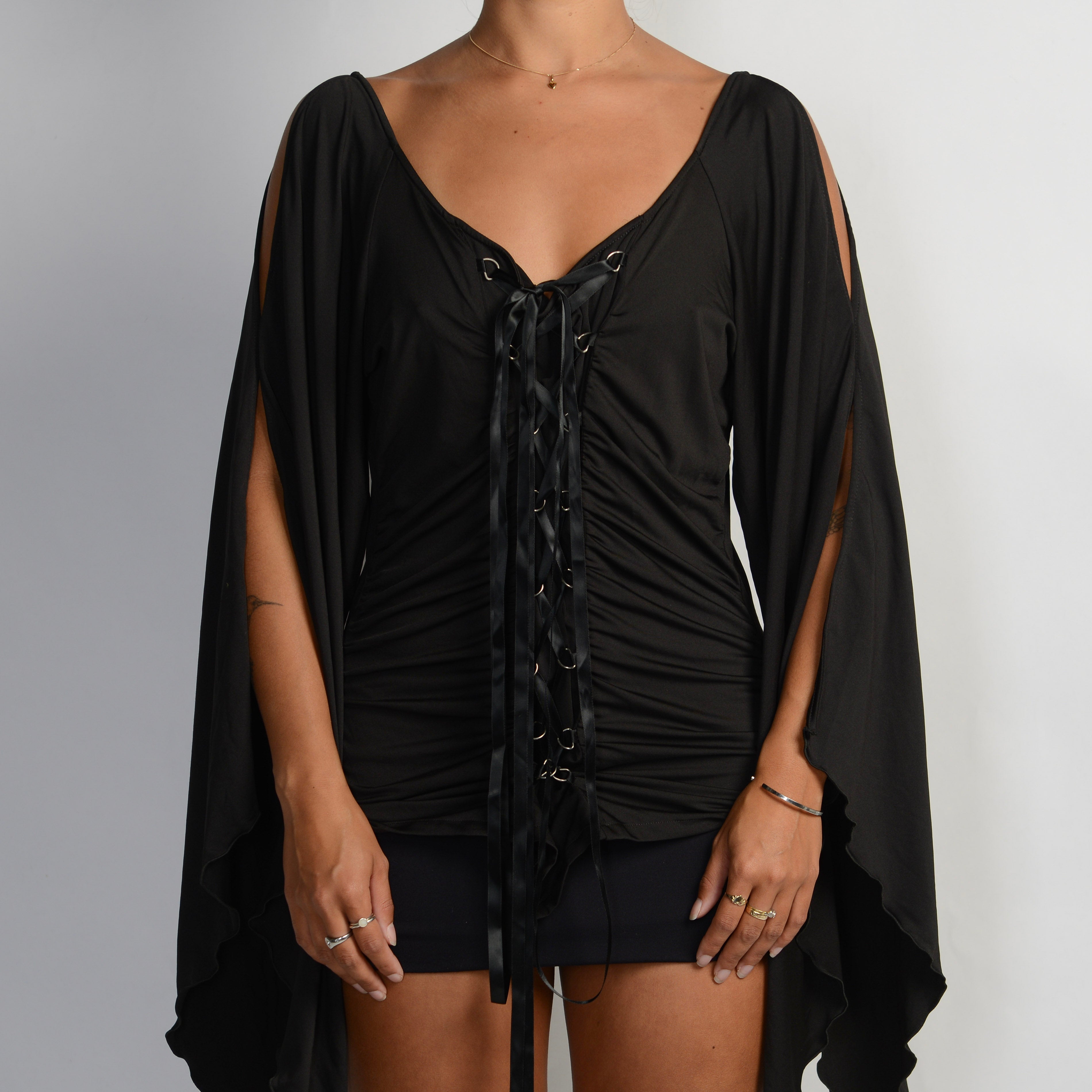 BLACK LACE FRONT TOP