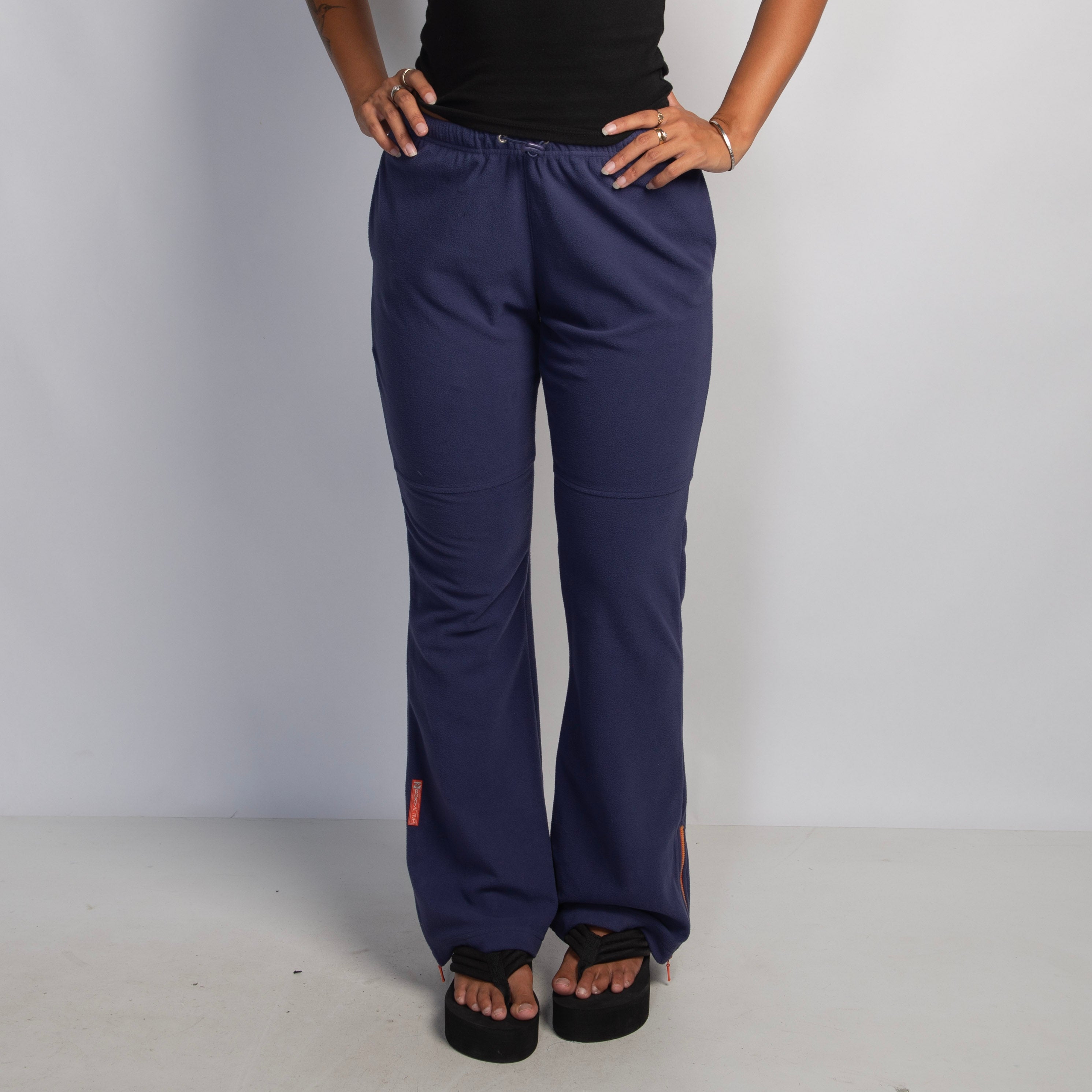 NAVY FLEECE SWEATPANTS