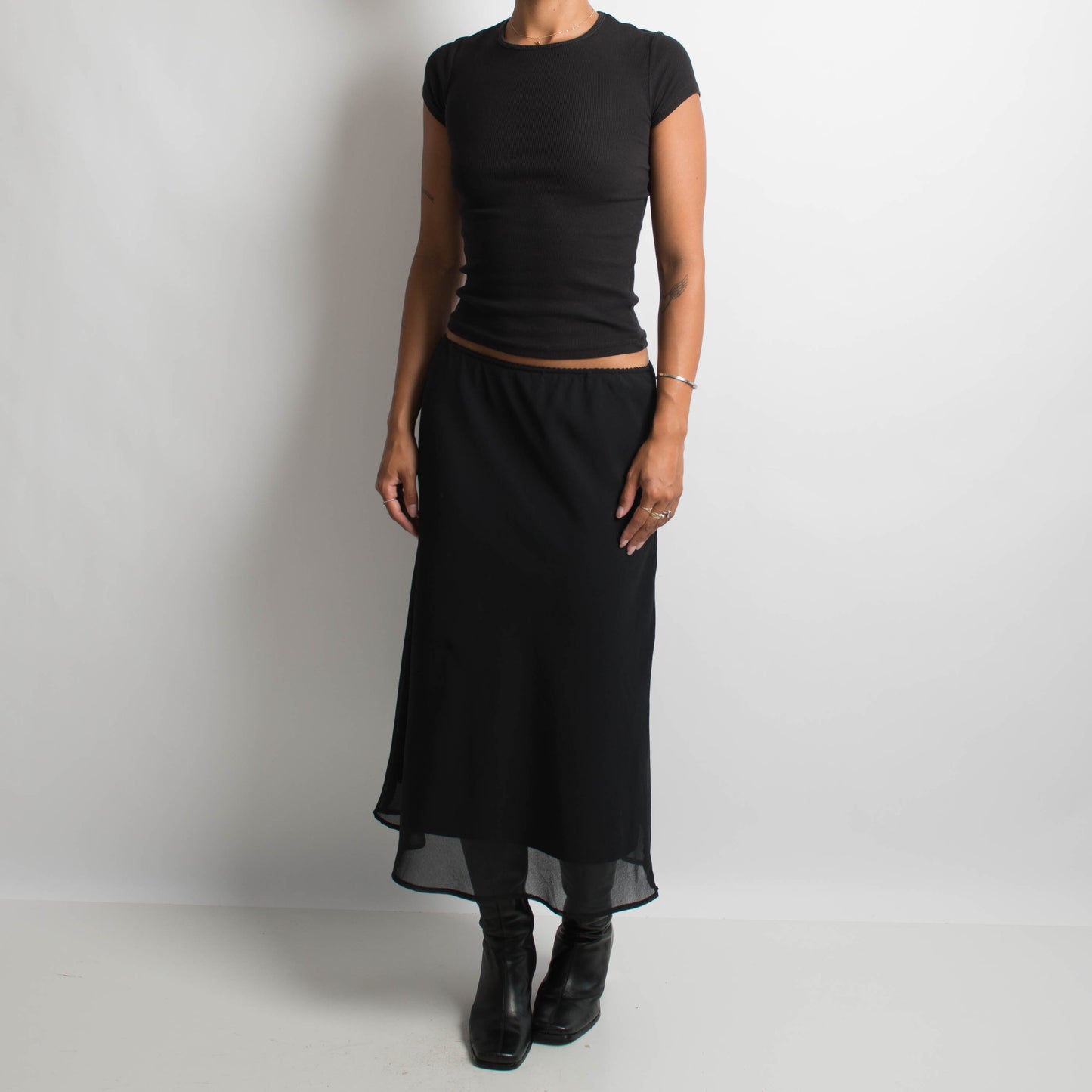 BLACK SLIP MIDI SKIRT