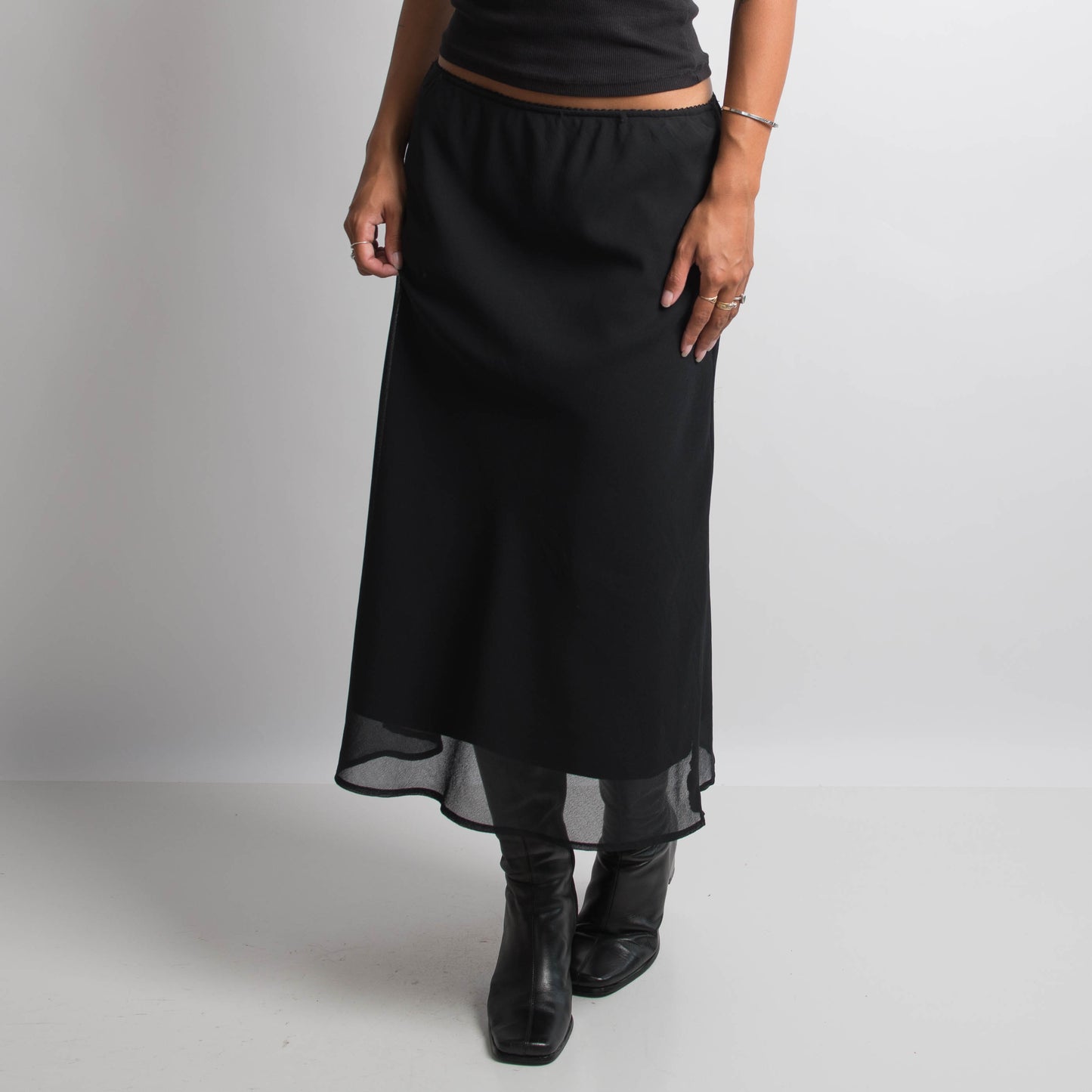 BLACK SLIP MIDI SKIRT