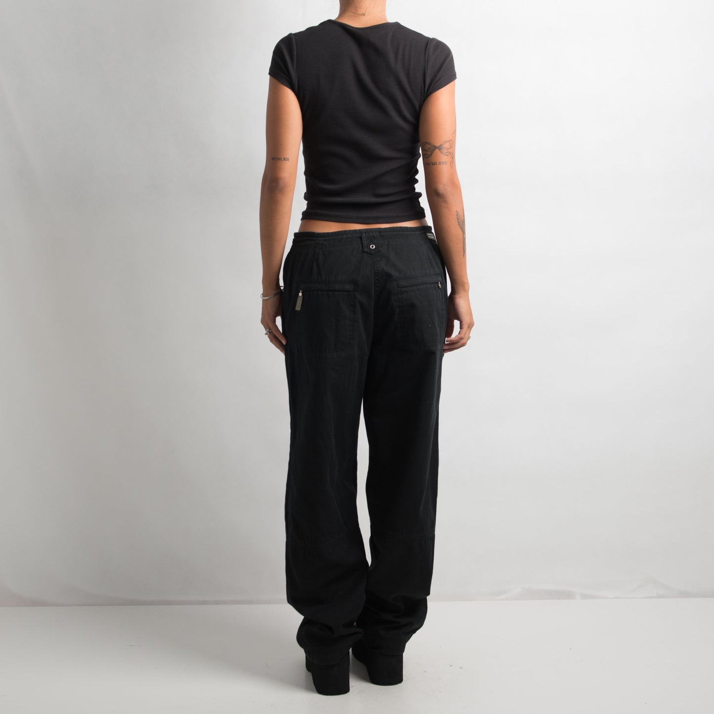 BAGGY BLACK UTILITY PANTS