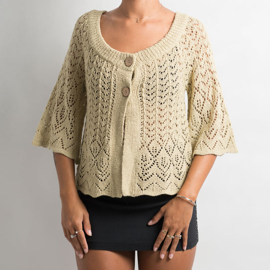 OFF THE SHOULDER CROCHET KNIT